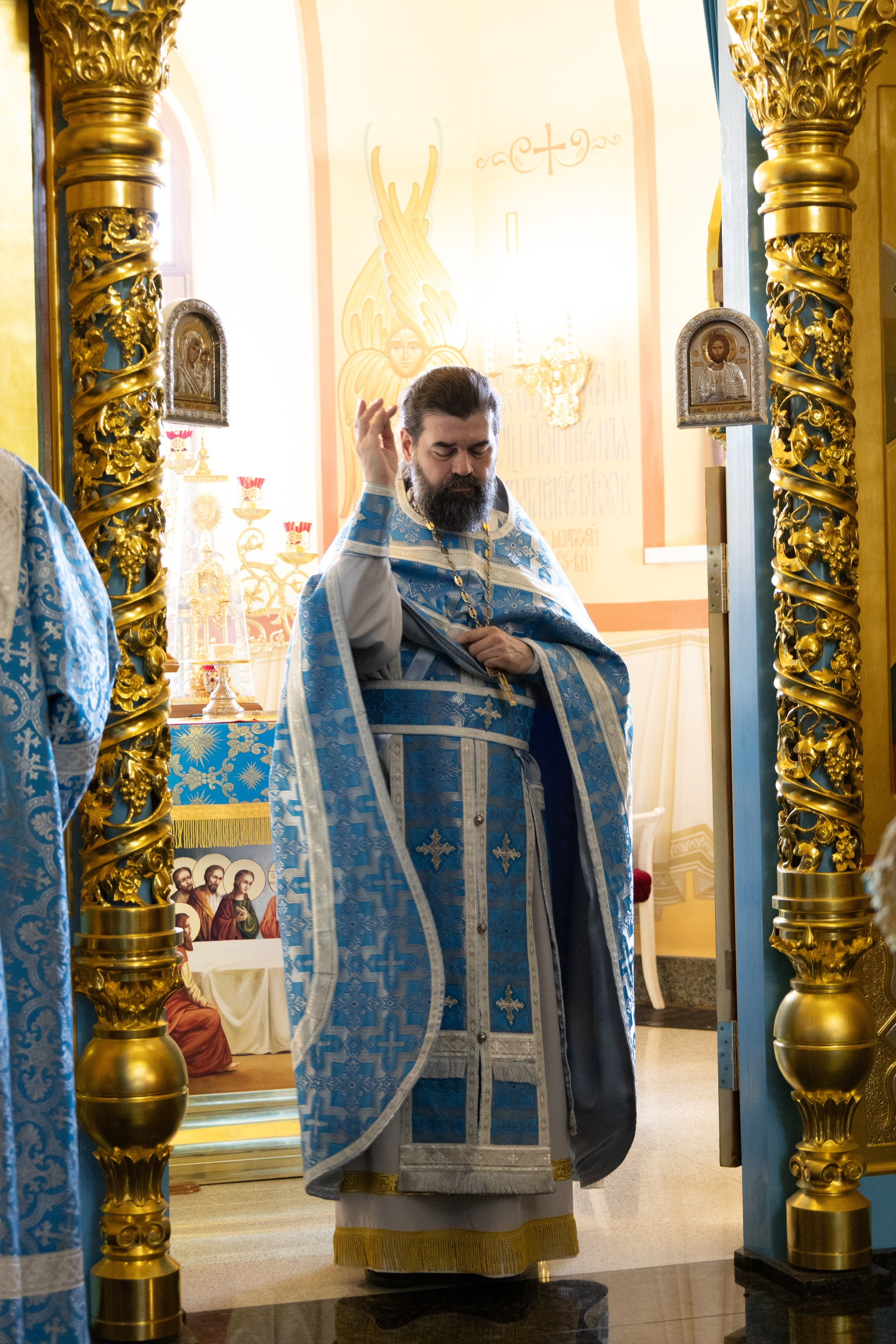 Божественная литургия в день памяти Казанской иконы Божией Матери, 21 июля 2026. Семейный и церковный фотограф в Иркутске НАТАЛЬЯ УСОЛЬЦЕВА