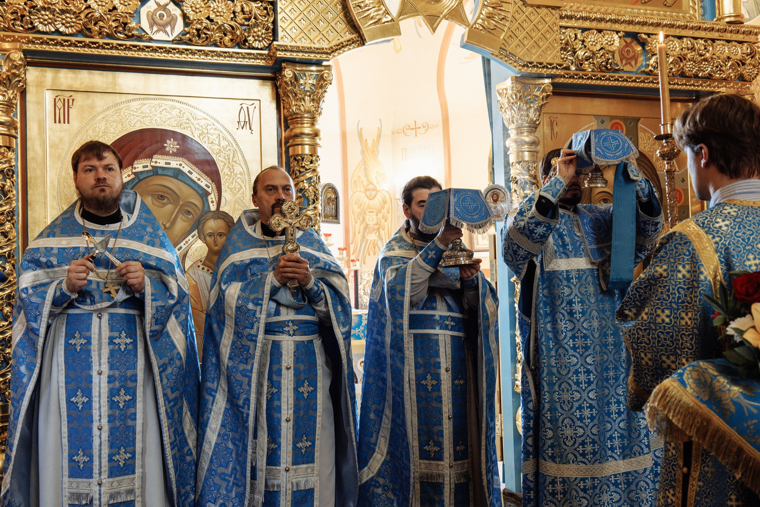 Божественная литургия в день памяти Казанской иконы Божией Матери, 21 июля 2026. Семейный и церковный фотограф в Иркутске НАТАЛЬЯ УСОЛЬЦЕВА