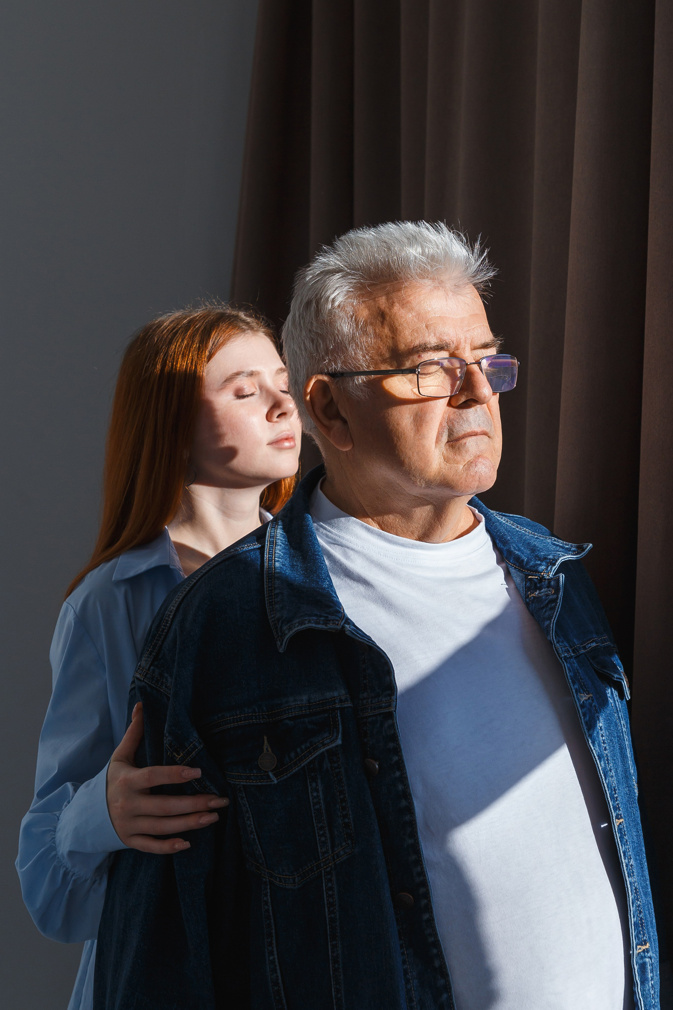 Рождественская встреча Синицыных в студии. Событийный фотограф Максим Бескоровайновнов