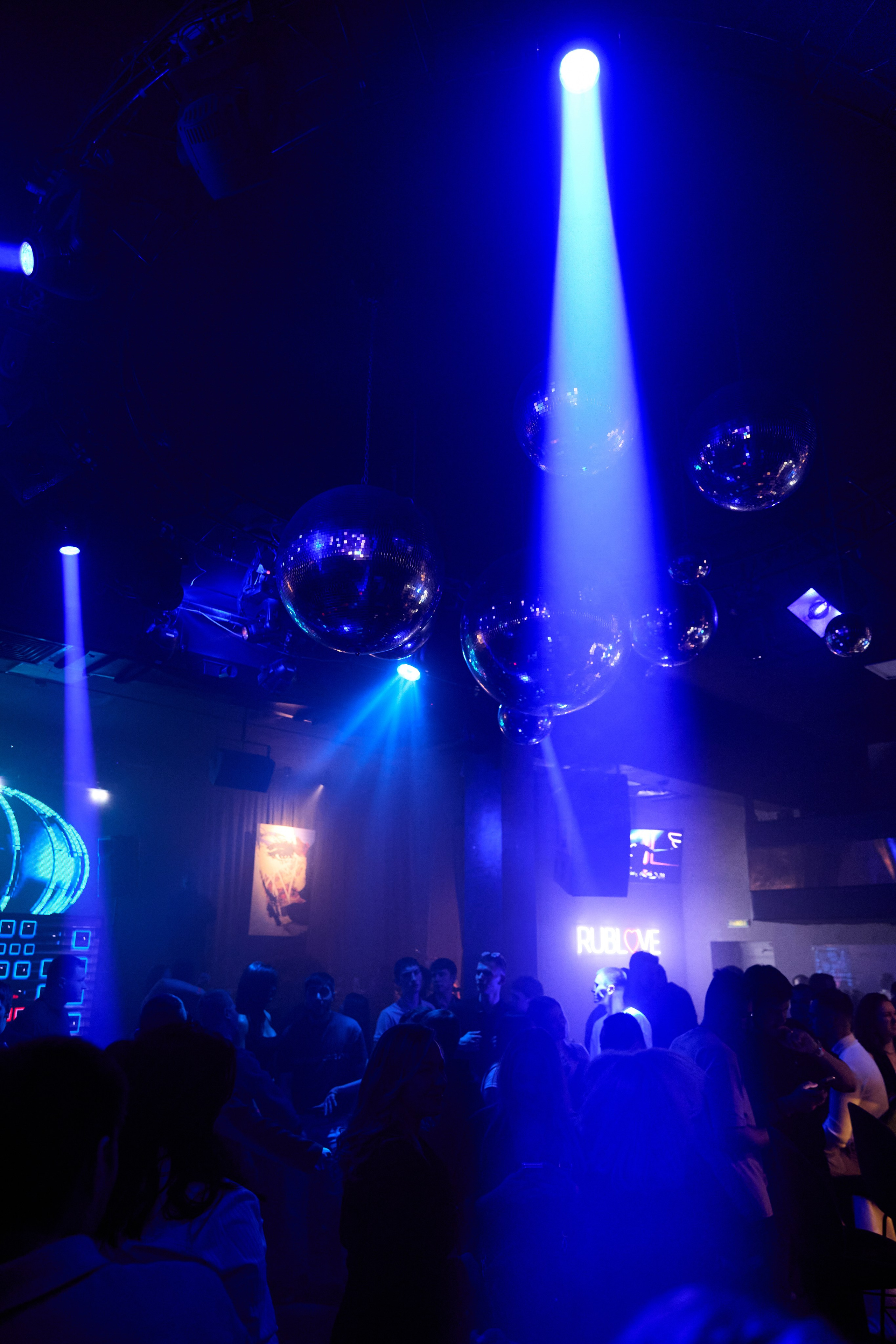 Концерт Зомба в Норильске в ночном клубе «Рублев». Свадебный и семейный фотограф в Ульяновске, Норильске, Казани — Орешина Елена