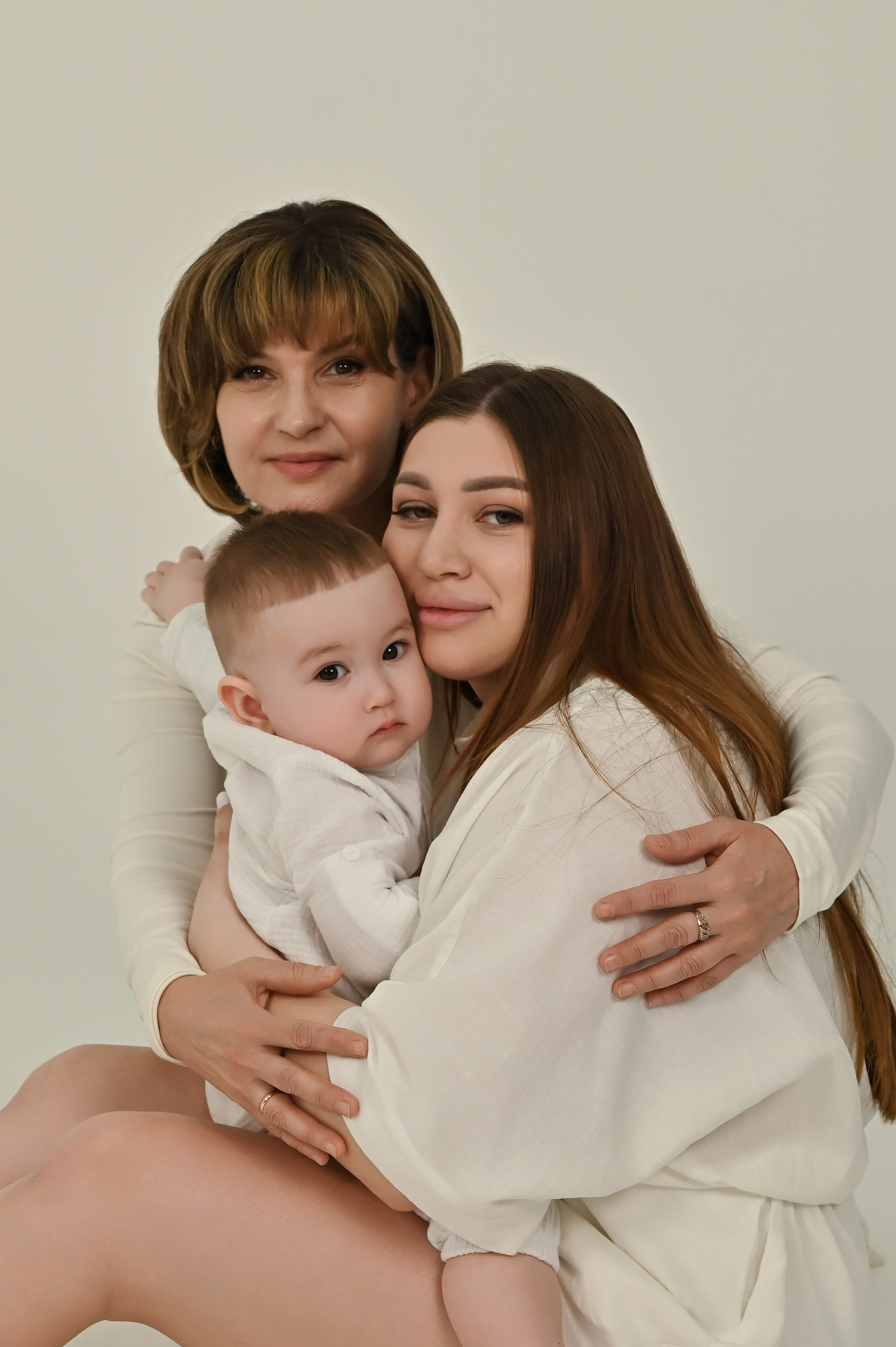 Адам годик и семейная. Фотограф Новорожденных и семейный Элла Огай г. Сатпаев