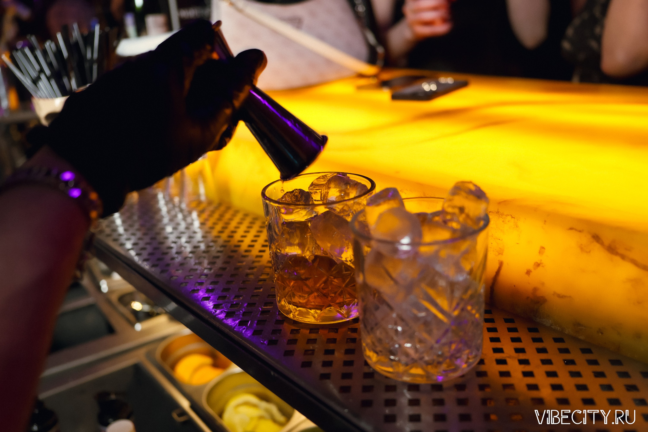 DOUBLE U. VIBECITY.RU Вайб Сити Ру Фоторепортажи Фотоотчеты Калининград