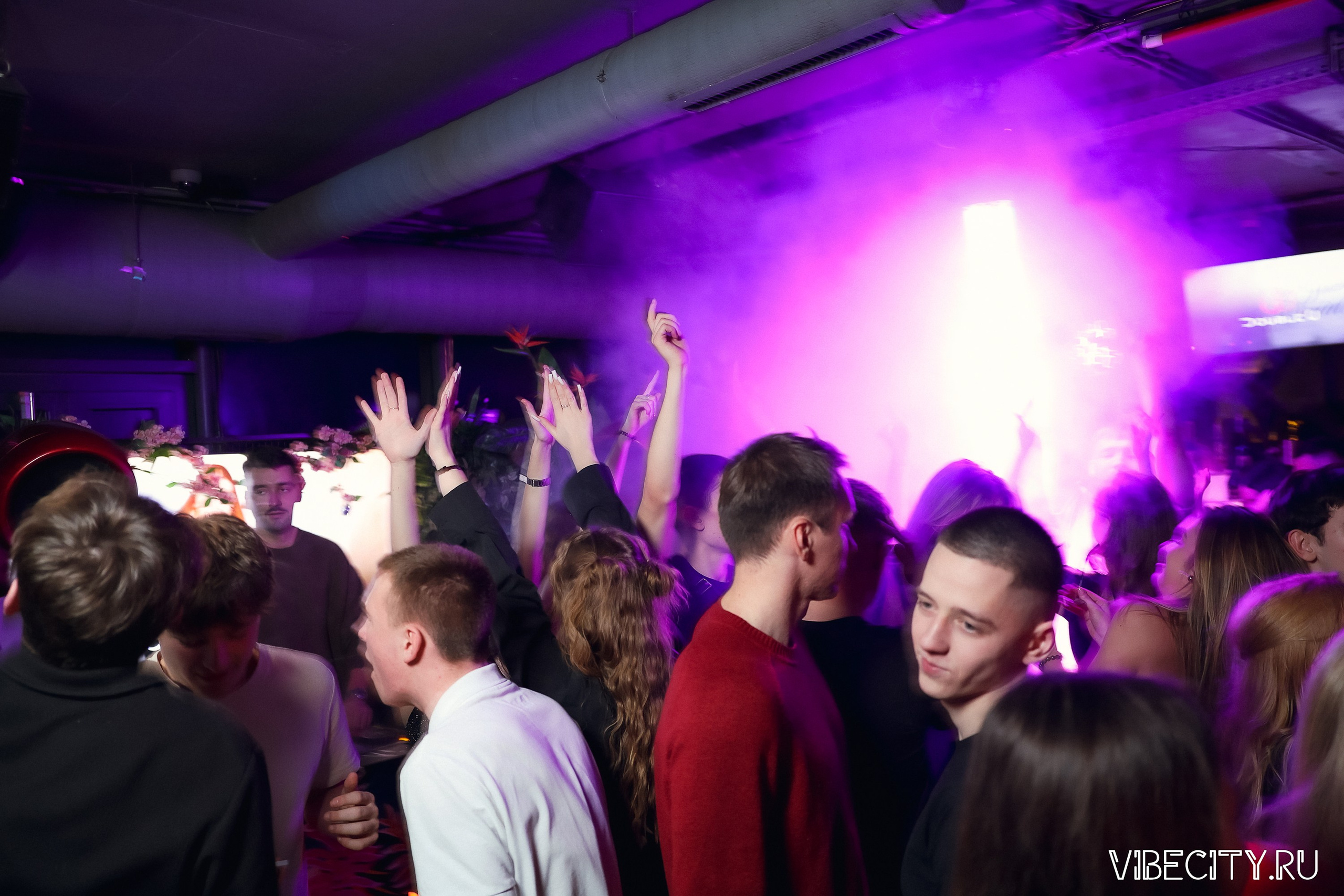 DOUBLE U. VIBECITY.RU Вайб Сити Ру Фоторепортажи Фотоотчеты Калининград