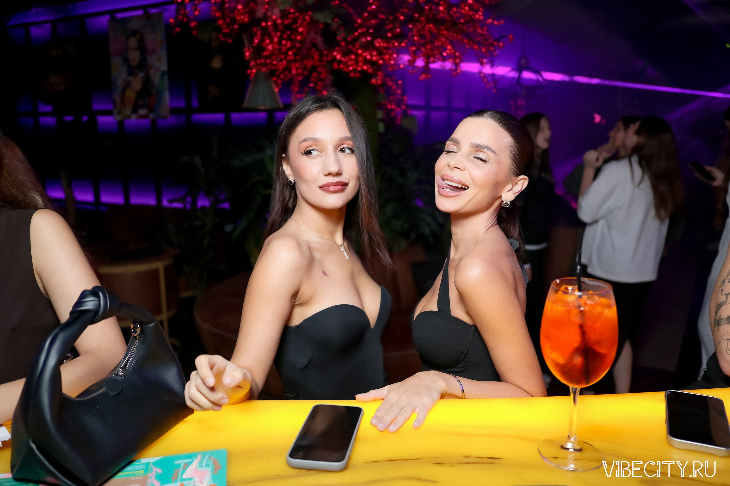 DOUBLE U. VIBECITY.RU Вайб Сити Ру Фоторепортажи Фотоотчеты Калининград