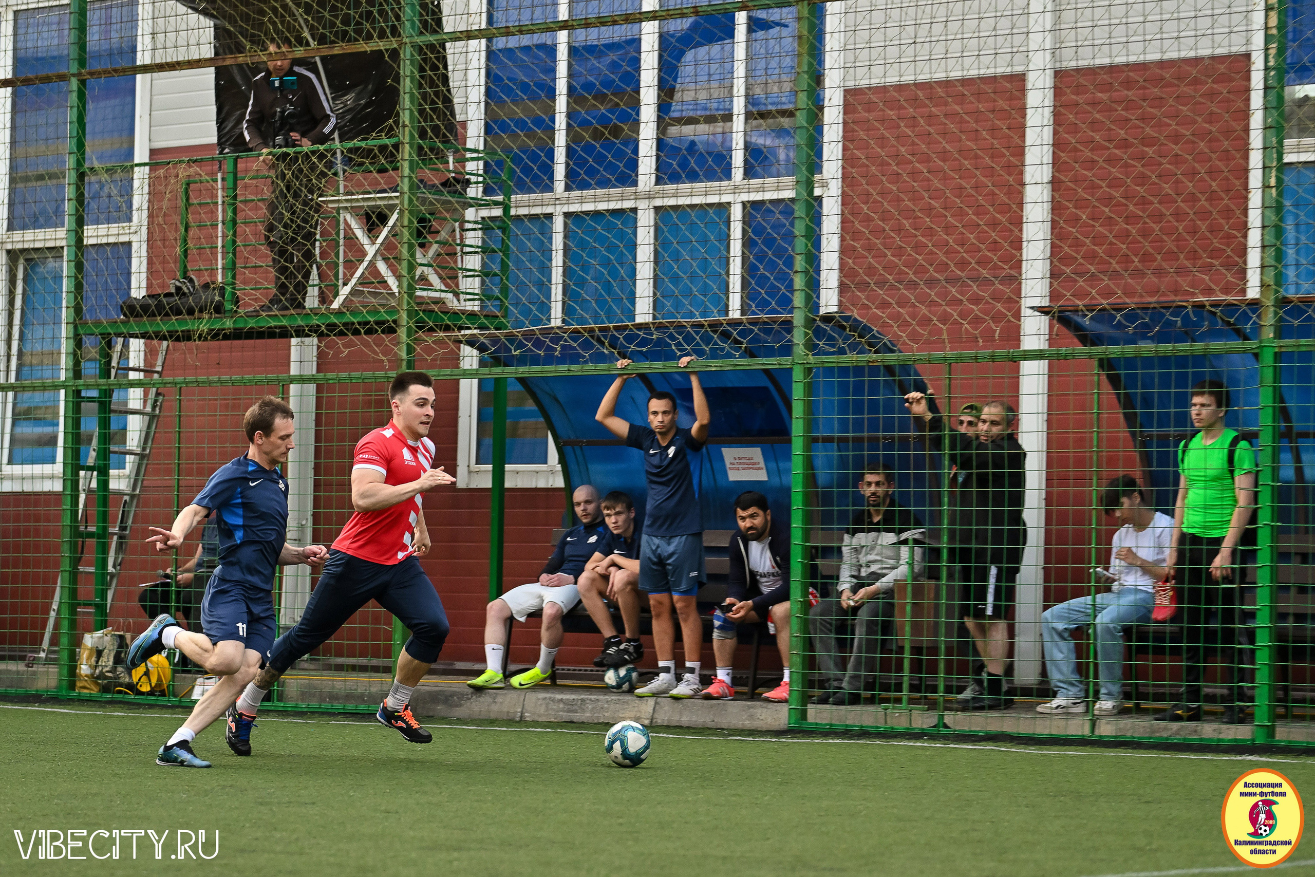 ИГРЫ МИНИ-ФУТБОЛЬНОЙ И КОРПОРАТИВНОЙ ЛИГИ. VIBECITY.RU Вайб Сити Ру Фоторепортажи Фотоотчеты Калининград