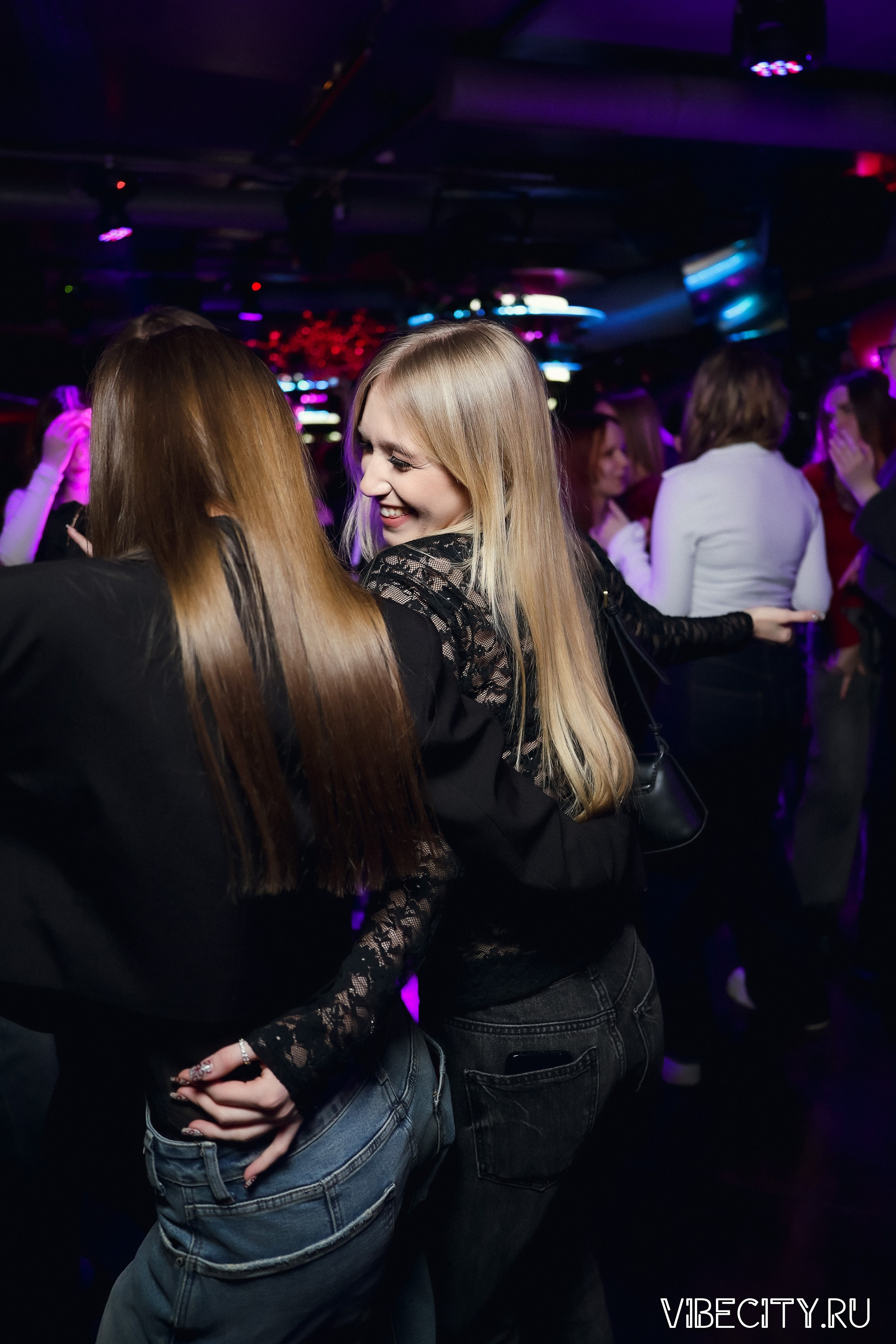 DOUBLE U. VIBECITY.RU Вайб Сити Ру Фоторепортажи Фотоотчеты Калининград