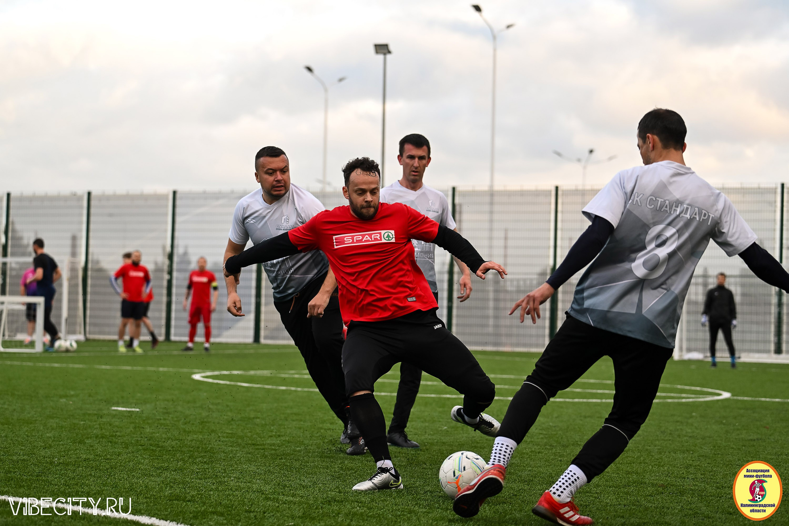 ИГРЫ МИНИ-ФУТБОЛЬНОЙ ЛИГИ. VIBECITY.RU Вайб Сити Ру Фоторепортажи Фотоотчеты Калининград