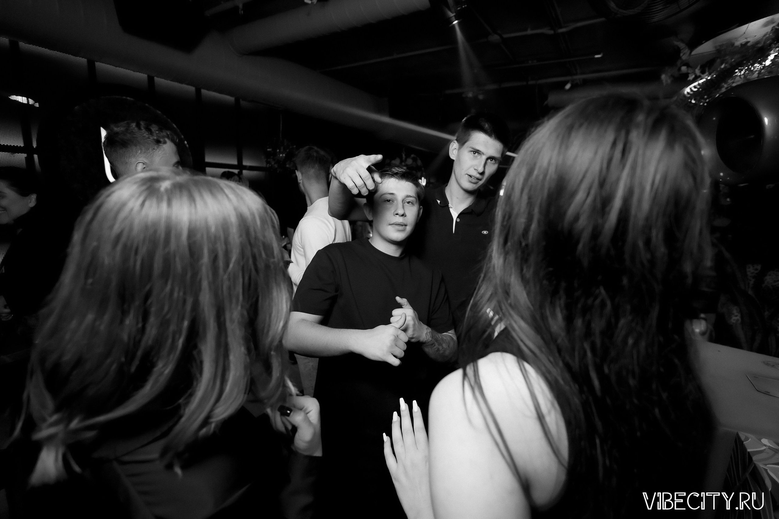 DOUBLE U. VIBECITY.RU Вайб Сити Ру Фоторепортажи Фотоотчеты Калининград