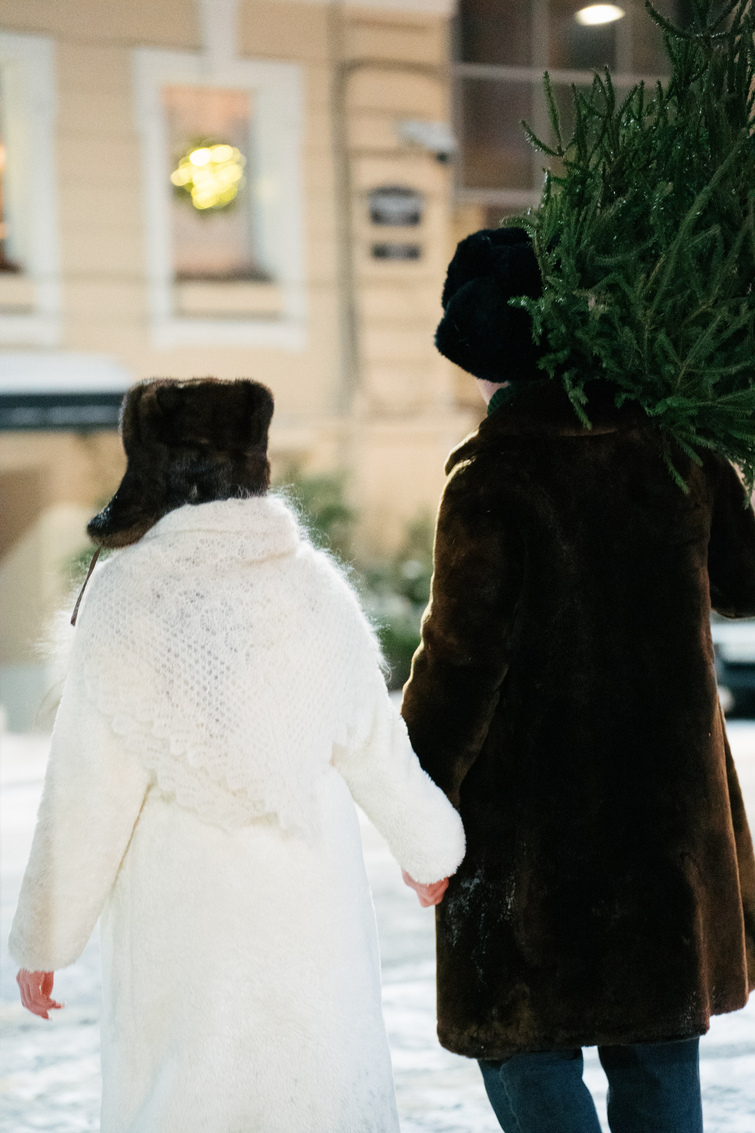 НОВОГОДНЯЯ ПРОГУЛКА ПАРЫ ПО ЧЕРНЫШЕВСКОЙ ПЕРЕД НОВЫМ ГОДОМ. Профессиональный фотограф, Санкт-Петербург — Виктория Богомолова