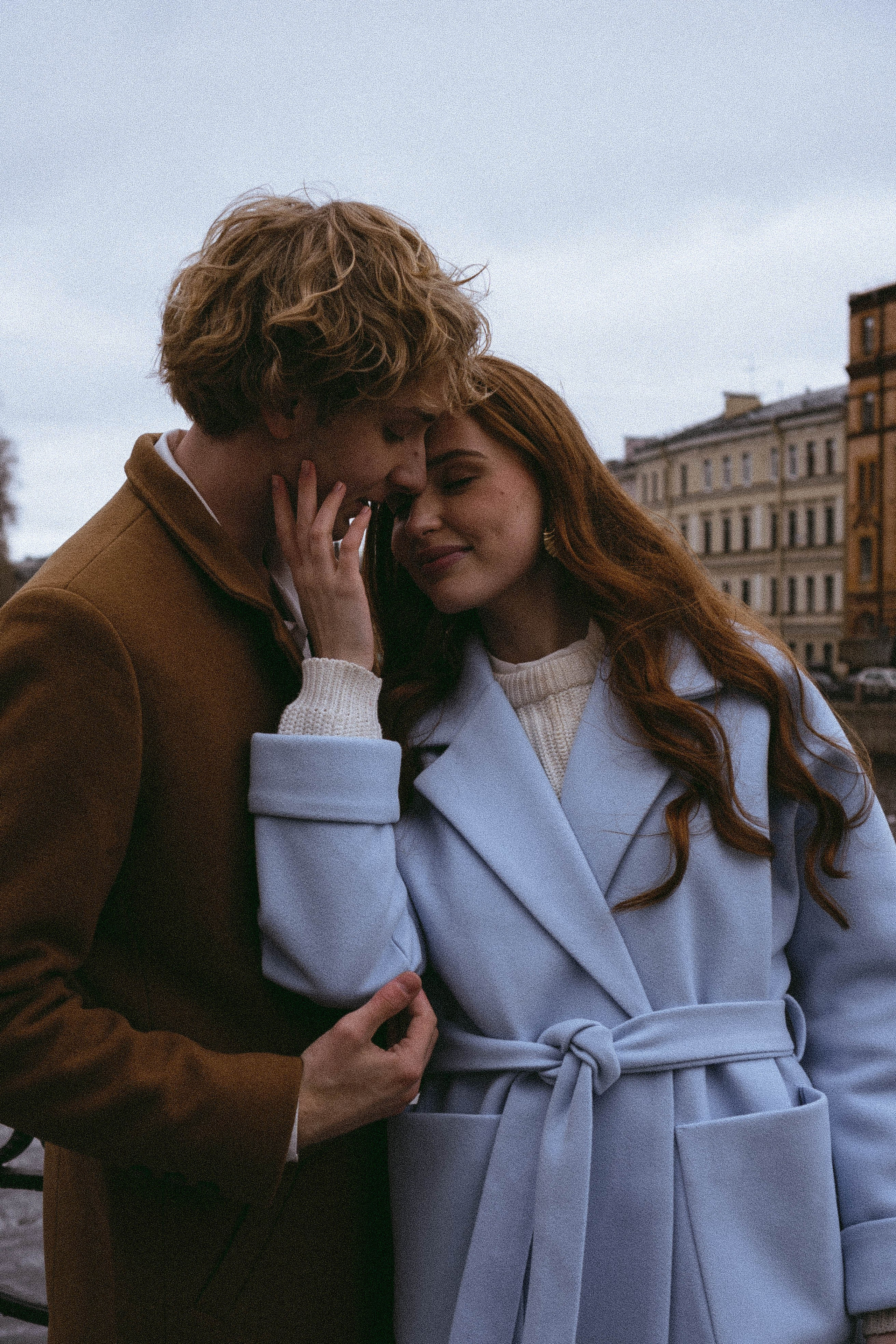 СВАДЕБНАЯ ПРОГУЛКА ПО ПЕТРОГРАДКЕ ВЕСНОЙ (ФОТОСЕССИИЯ ПАРЫ СВАДЕБНАЯ). Профессиональный фотограф, Санкт-Петербург — Виктория Богомолова