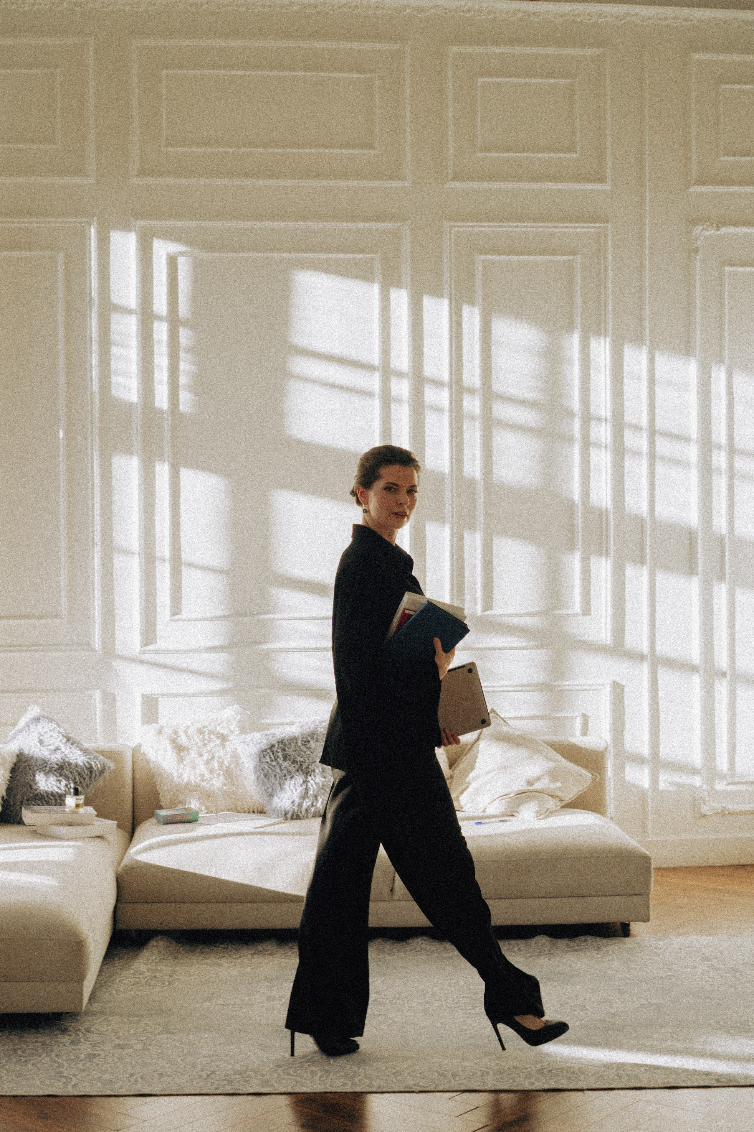 ФОТОСЕСИИЯ В СТУДИИ ДЛЯ ДЕВУШКИ ПСИХОЛОГА. Профессиональный фотограф, Санкт-Петербург — Виктория Богомолова