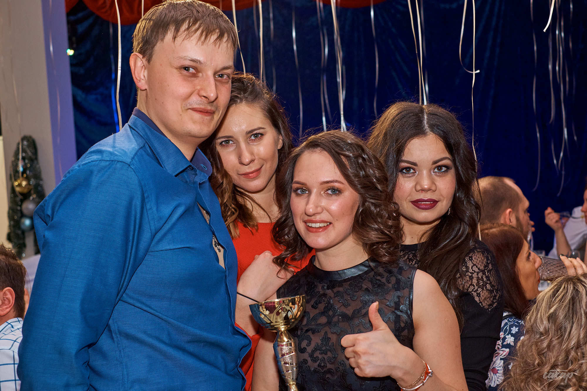 Спортмастер. Новогодний корпоратив. Фотограф на праздник в Екатеринбур. Профессиональный фотограф в Екатеринбурге Юра Сахар