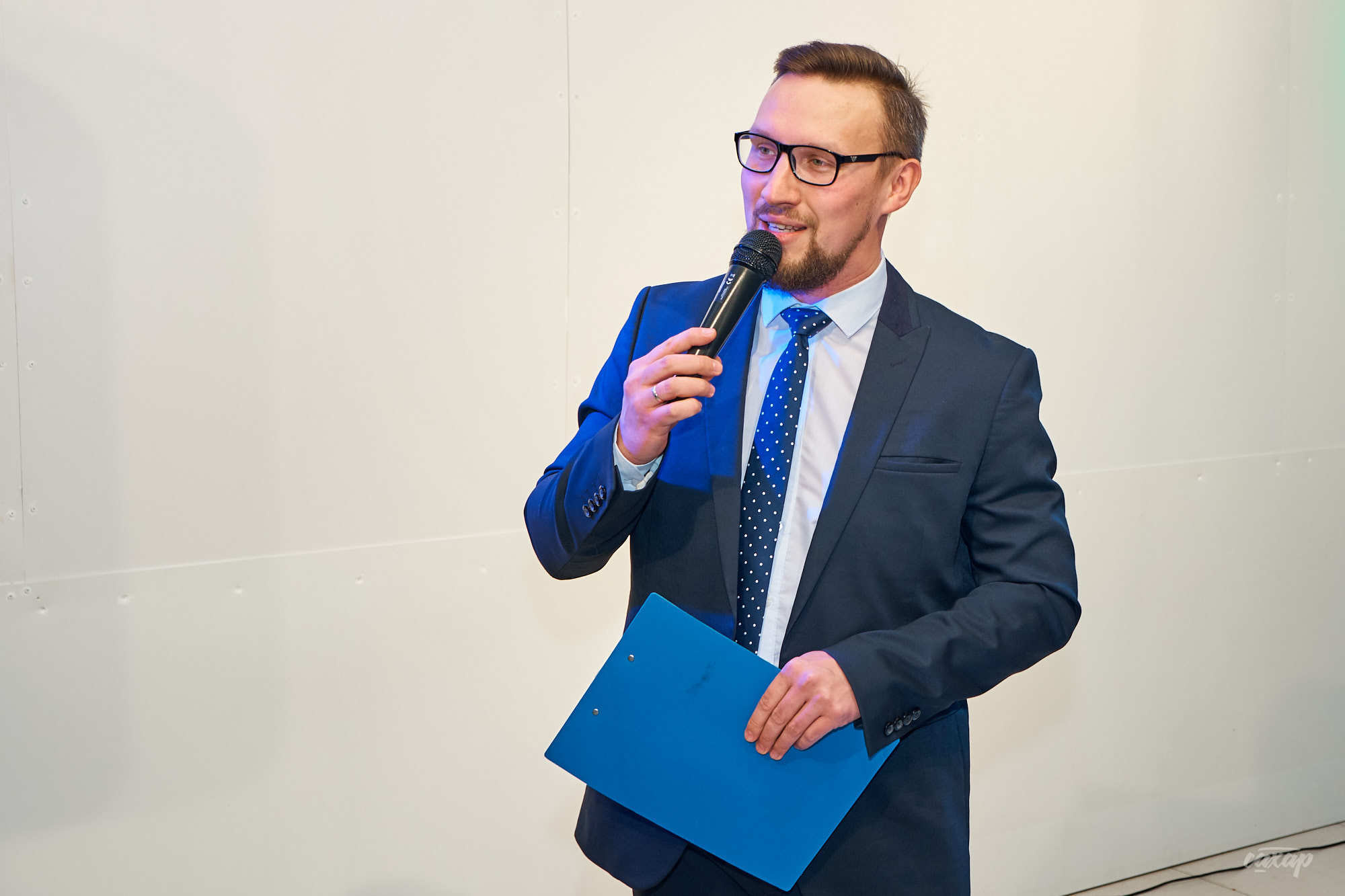 Спортмастер. Новогодний корпоратив. Фотограф на праздник в Екатеринбур. Профессиональный фотограф в Екатеринбурге Юра Сахар