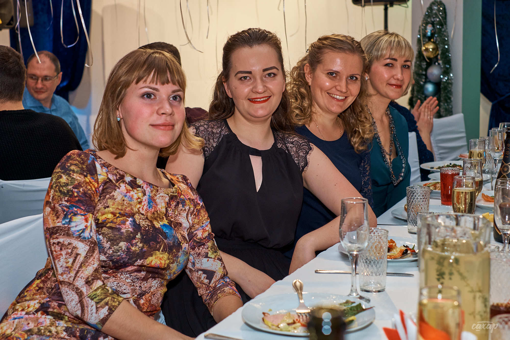 Спортмастер. Новогодний корпоратив. Фотограф на праздник в Екатеринбур. Профессиональный фотограф в Екатеринбурге Юра Сахар