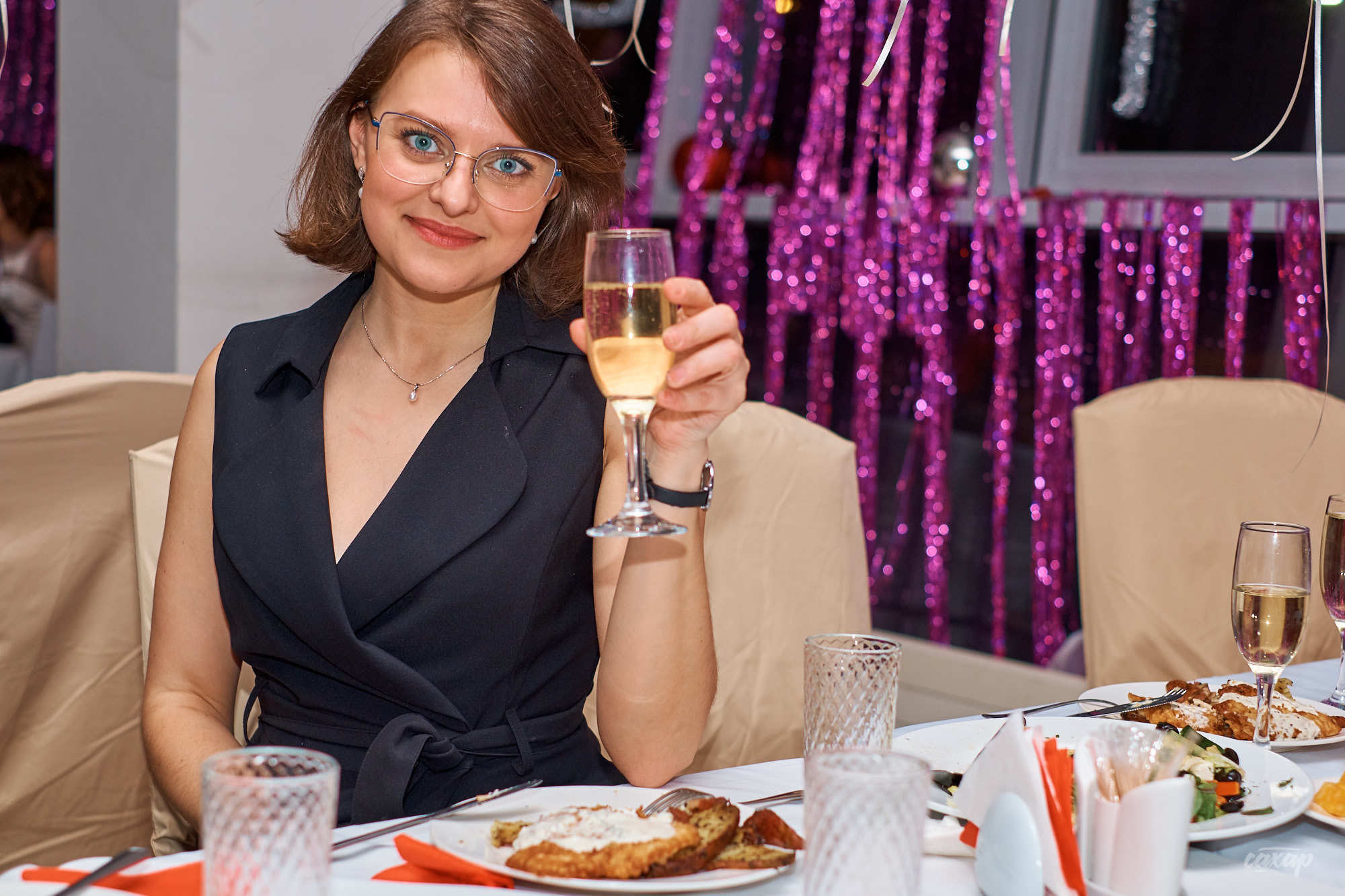 Спортмастер. Новогодний корпоратив. Фотограф на праздник в Екатеринбур. Профессиональный фотограф в Екатеринбурге Юра Сахар