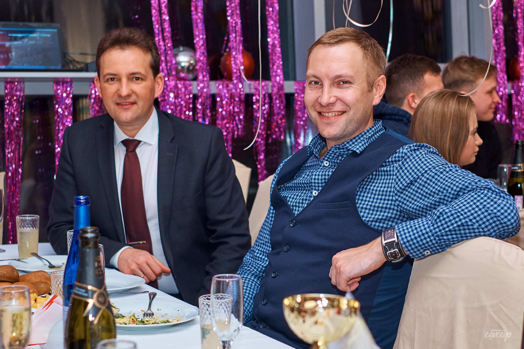 Спортмастер. Новогодний корпоратив. Фотограф на праздник в Екатеринбур. Профессиональный фотограф в Екатеринбурге Юра Сахар