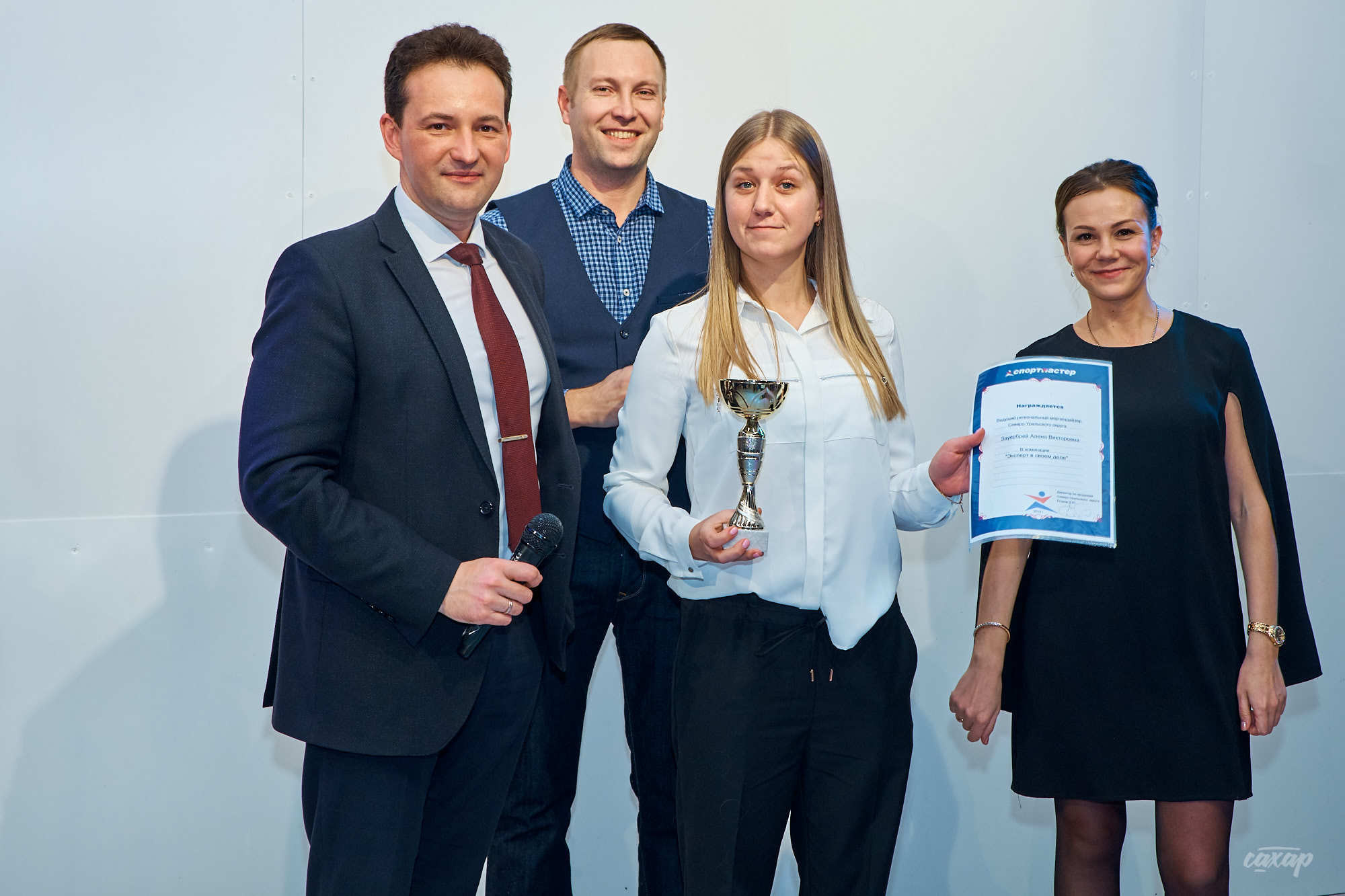 Спортмастер. Новогодний корпоратив. Фотограф на праздник в Екатеринбур. Профессиональный фотограф в Екатеринбурге Юра Сахар