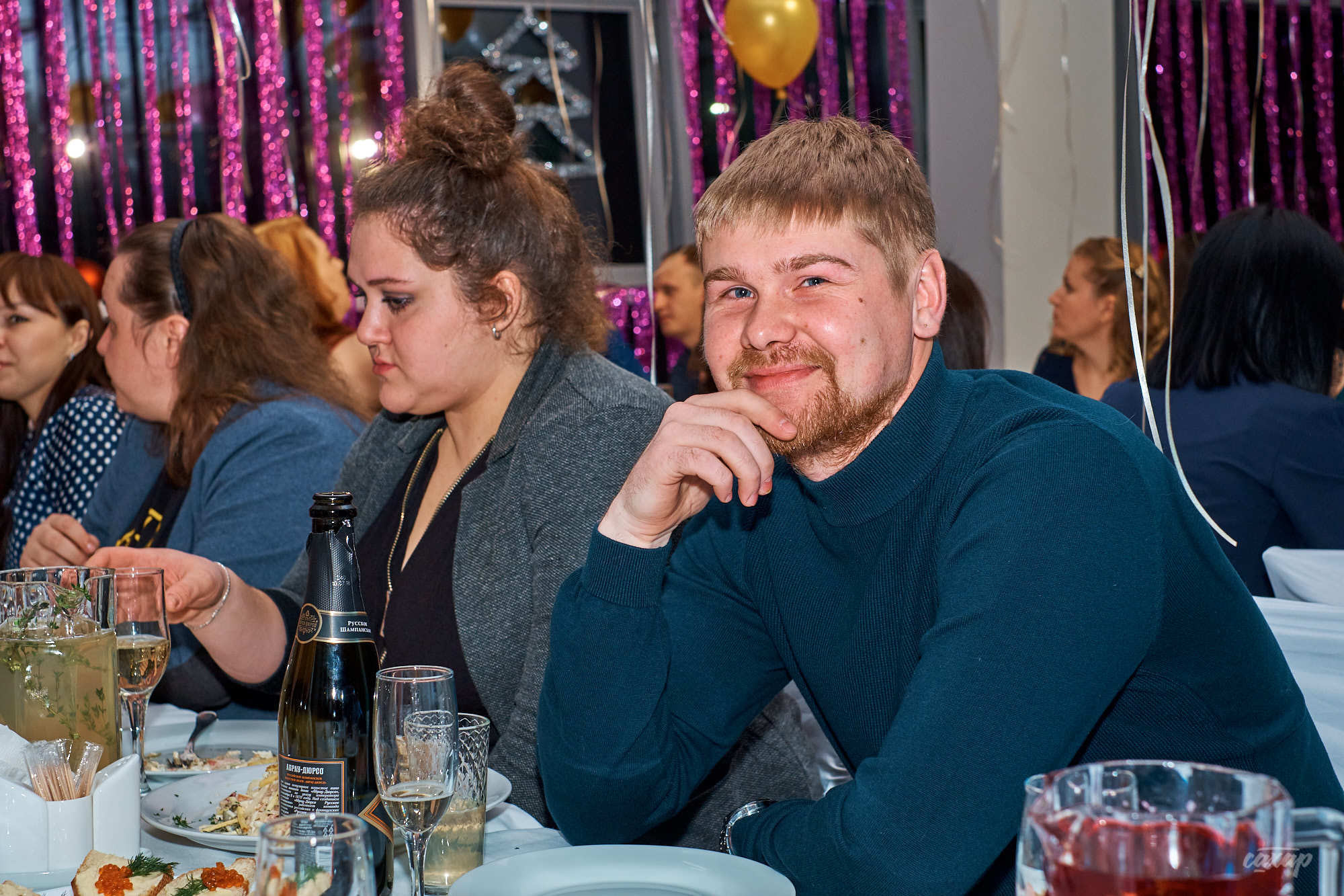 Спортмастер. Новогодний корпоратив. Фотограф на праздник в Екатеринбур. Профессиональный фотограф в Екатеринбурге Юра Сахар
