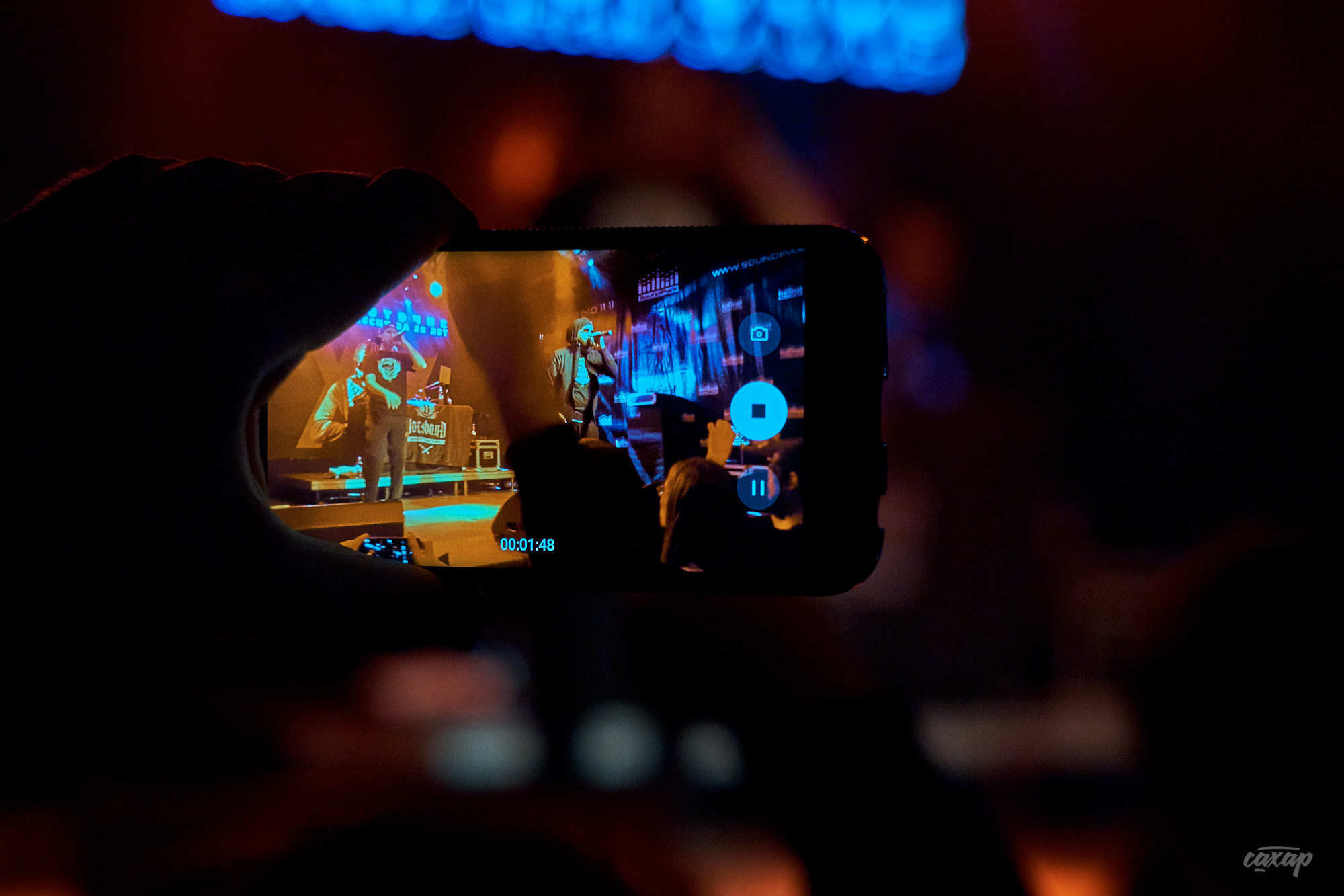 Многоточие, фото с концерта в Екатеринбурге. Свобода концерт холл 2019. Профессиональный фотограф в Екатеринбурге Юра Сахар