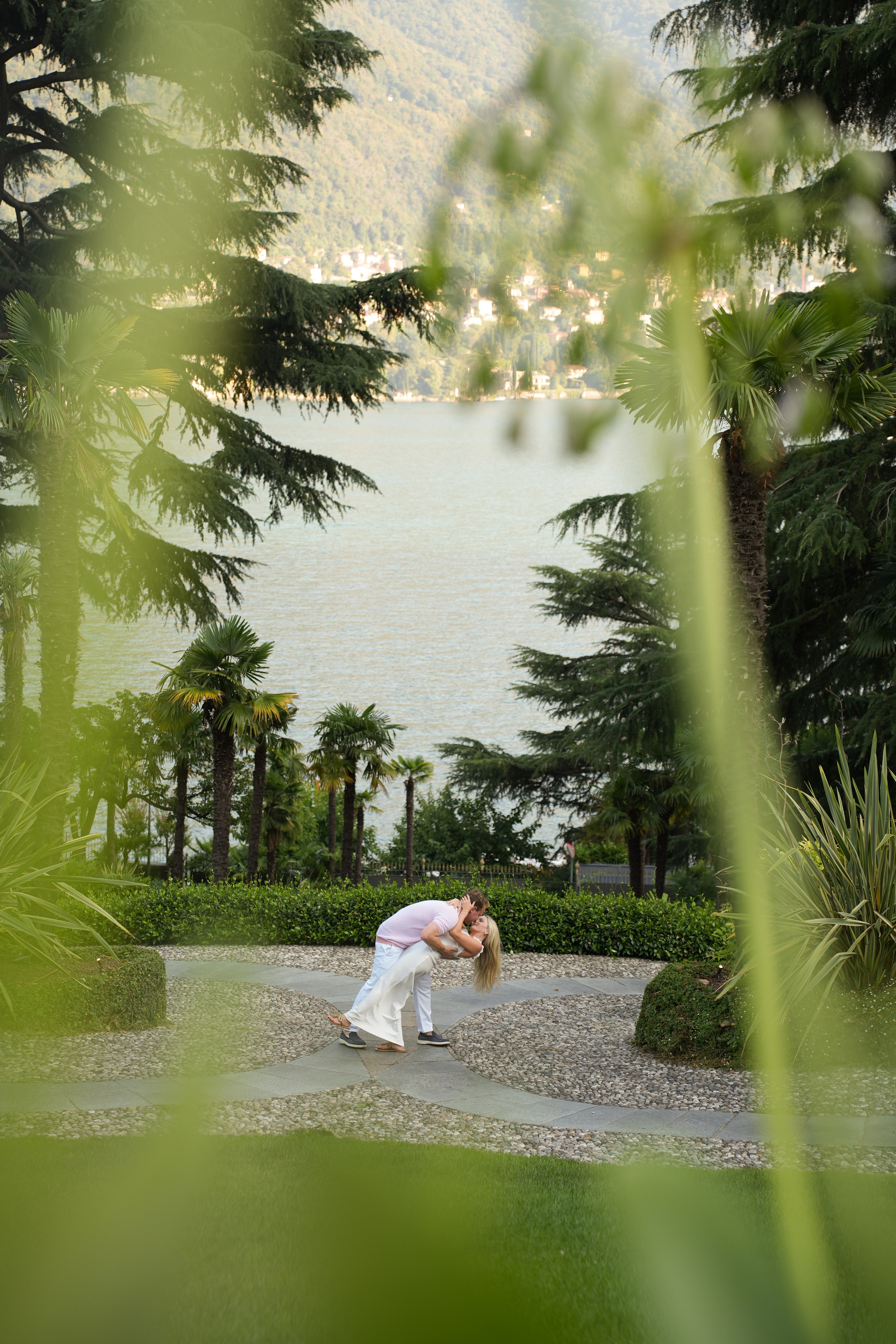 Sarah & Husband. Maria Anistratova | Destination Photographer, Videographer & Drone Pilot — Lake Como