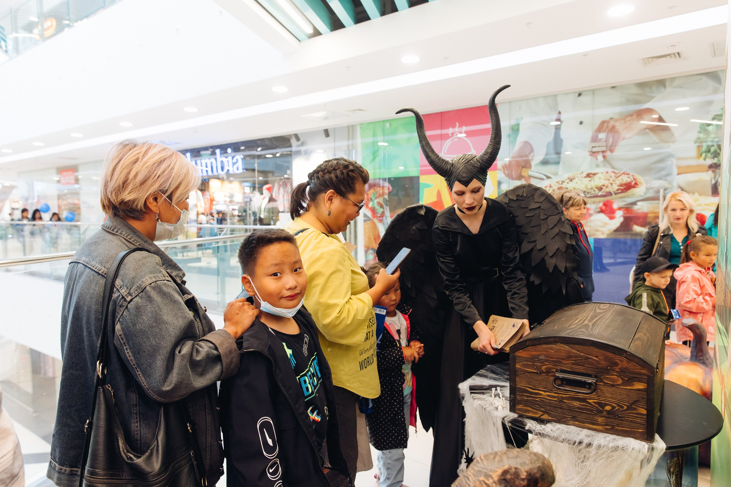 5 лет ТЦ Форум. Свадебный и семейный фотограф в Улан-Удэ