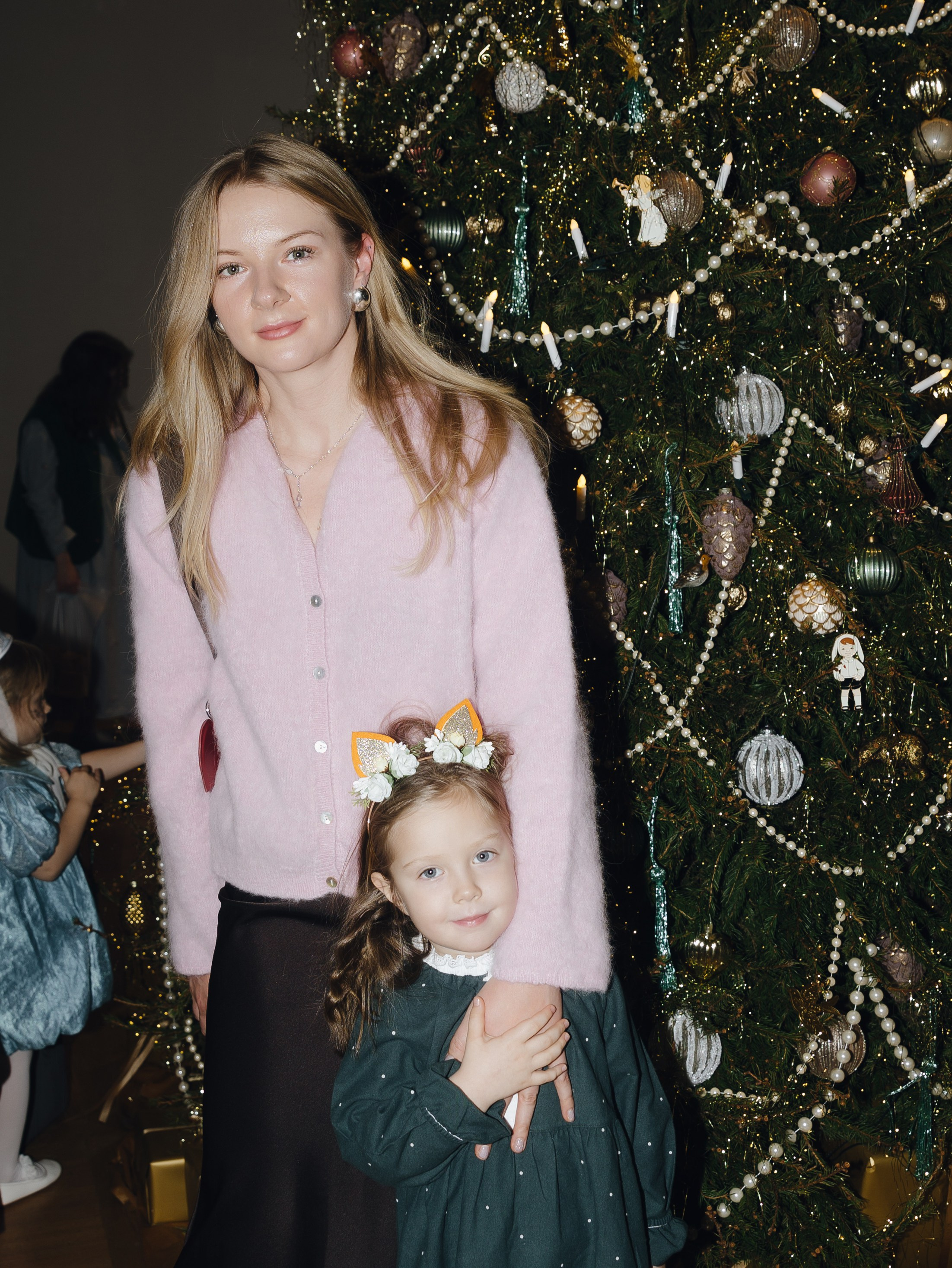 NUANCE — Ёлка. Destination wedding photographer Mary Korenchuk