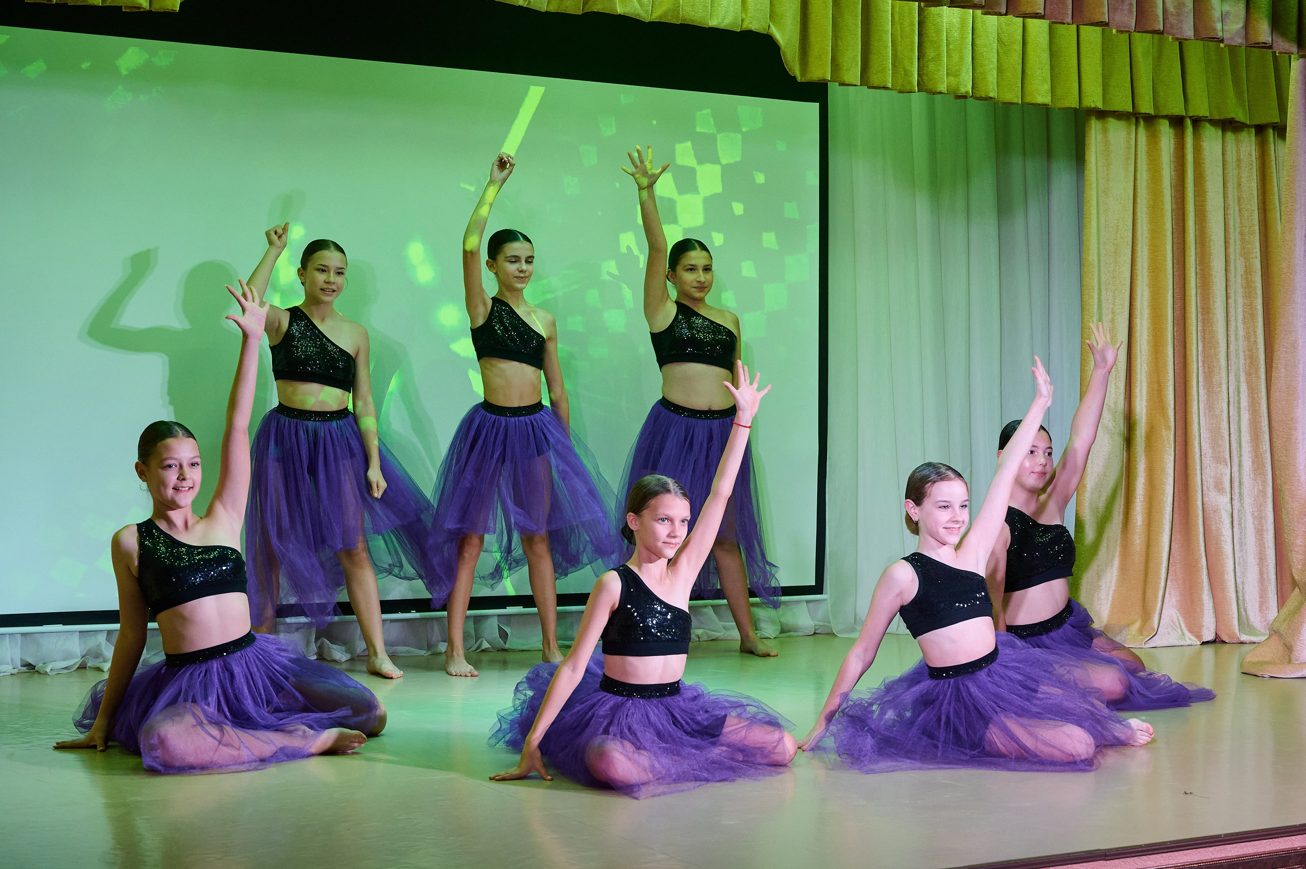 День матери Виноградный. Жизнь курорта Кабардинка в фотографиях