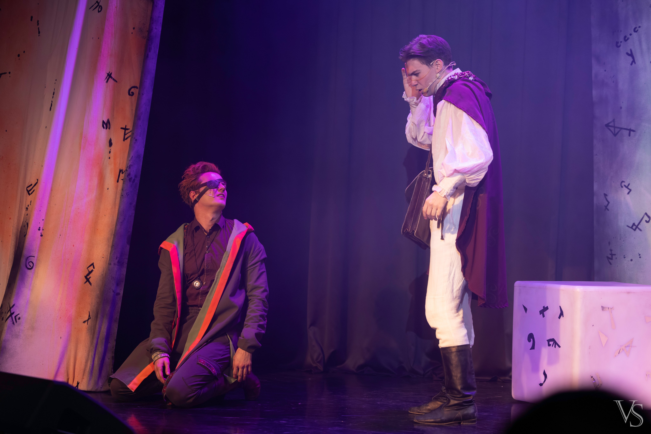 Книга стихий 25.01. Фотограф Виктор Степанов