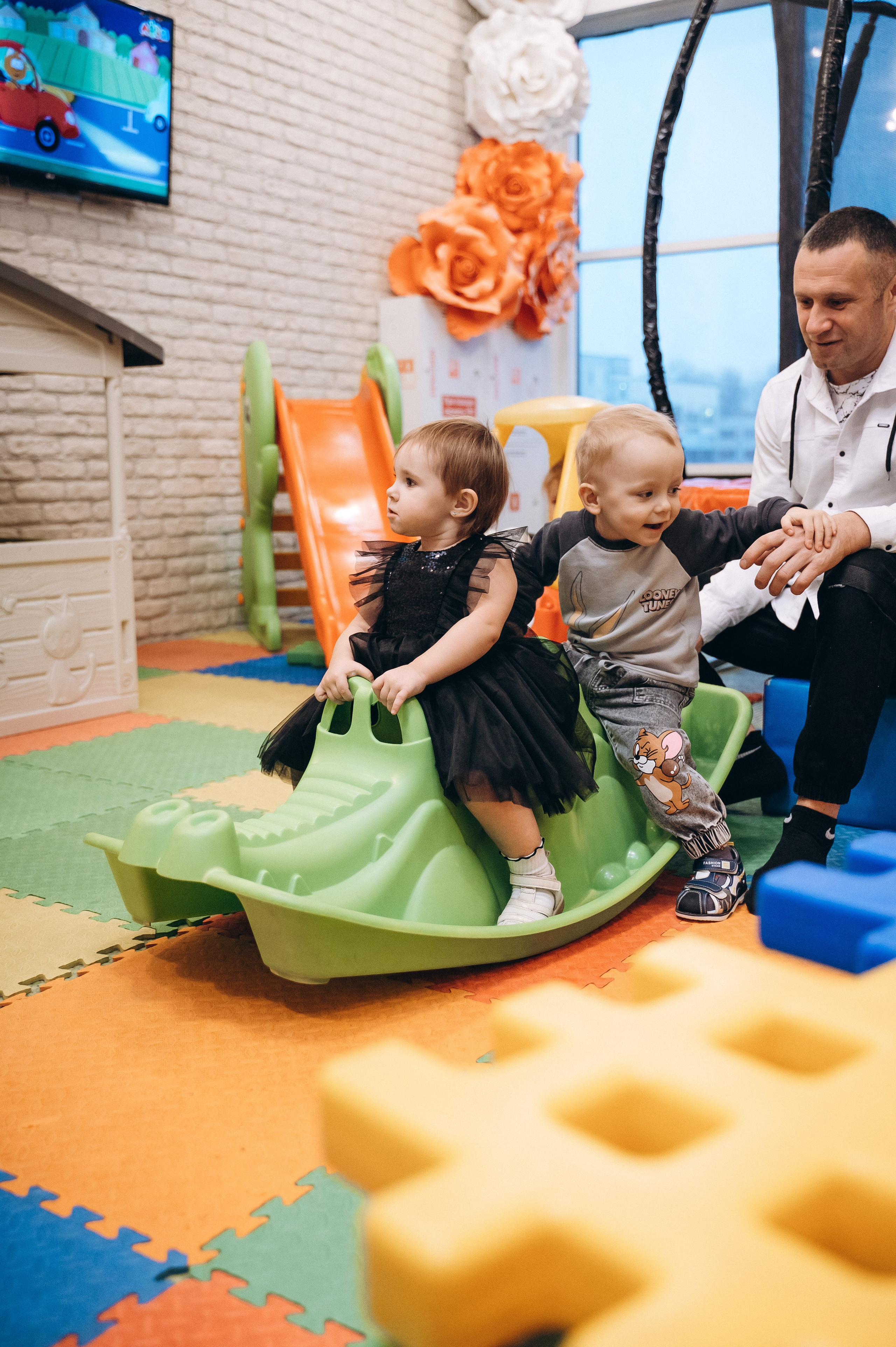 Анечке 2 года (MIA FAMILIA семейное кафе). Семейный фотограф в Минске Дарья Дреко