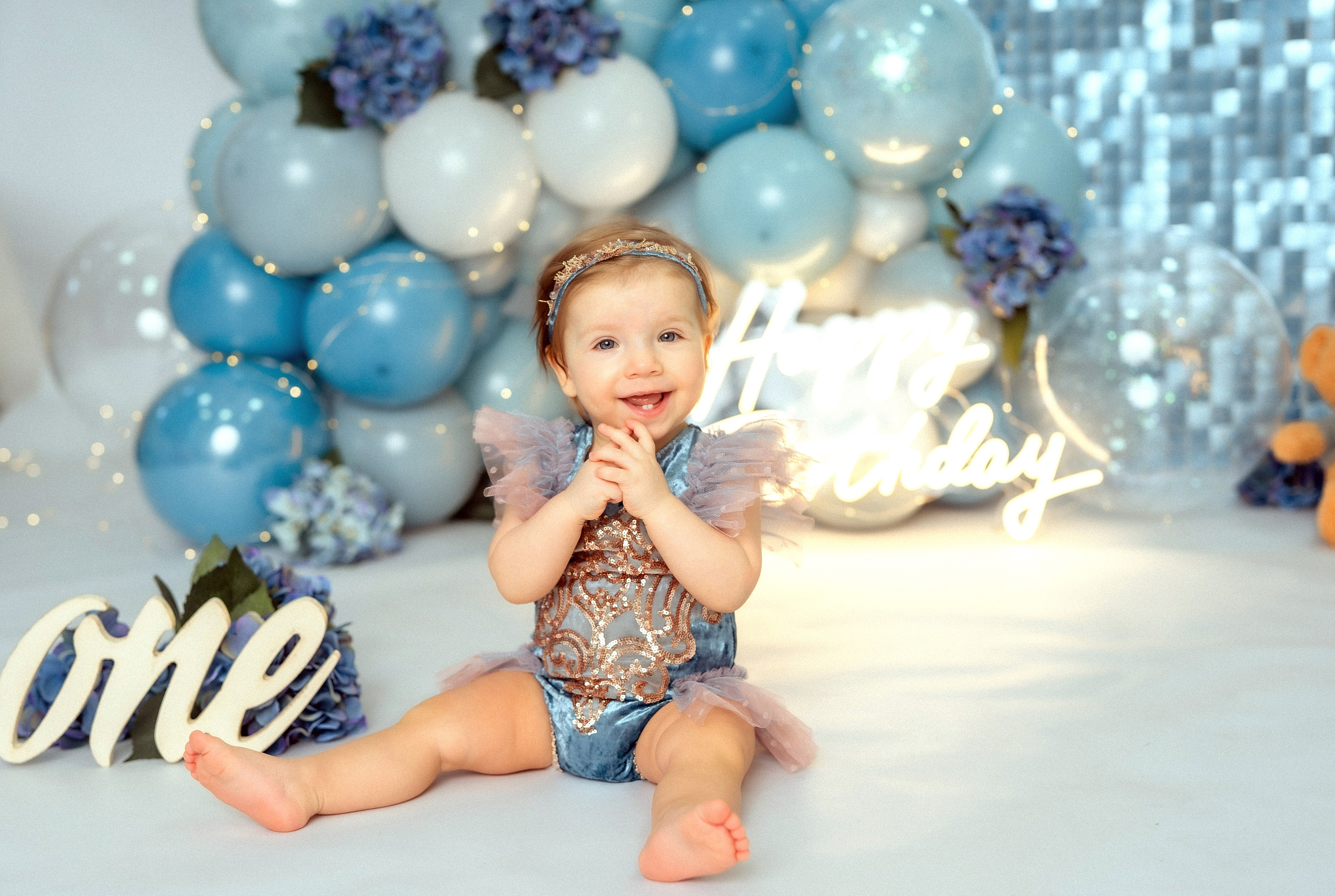 Классика для девочек. Детский и семейный фотограф в г. Ачинск Надежда Мелиоранская