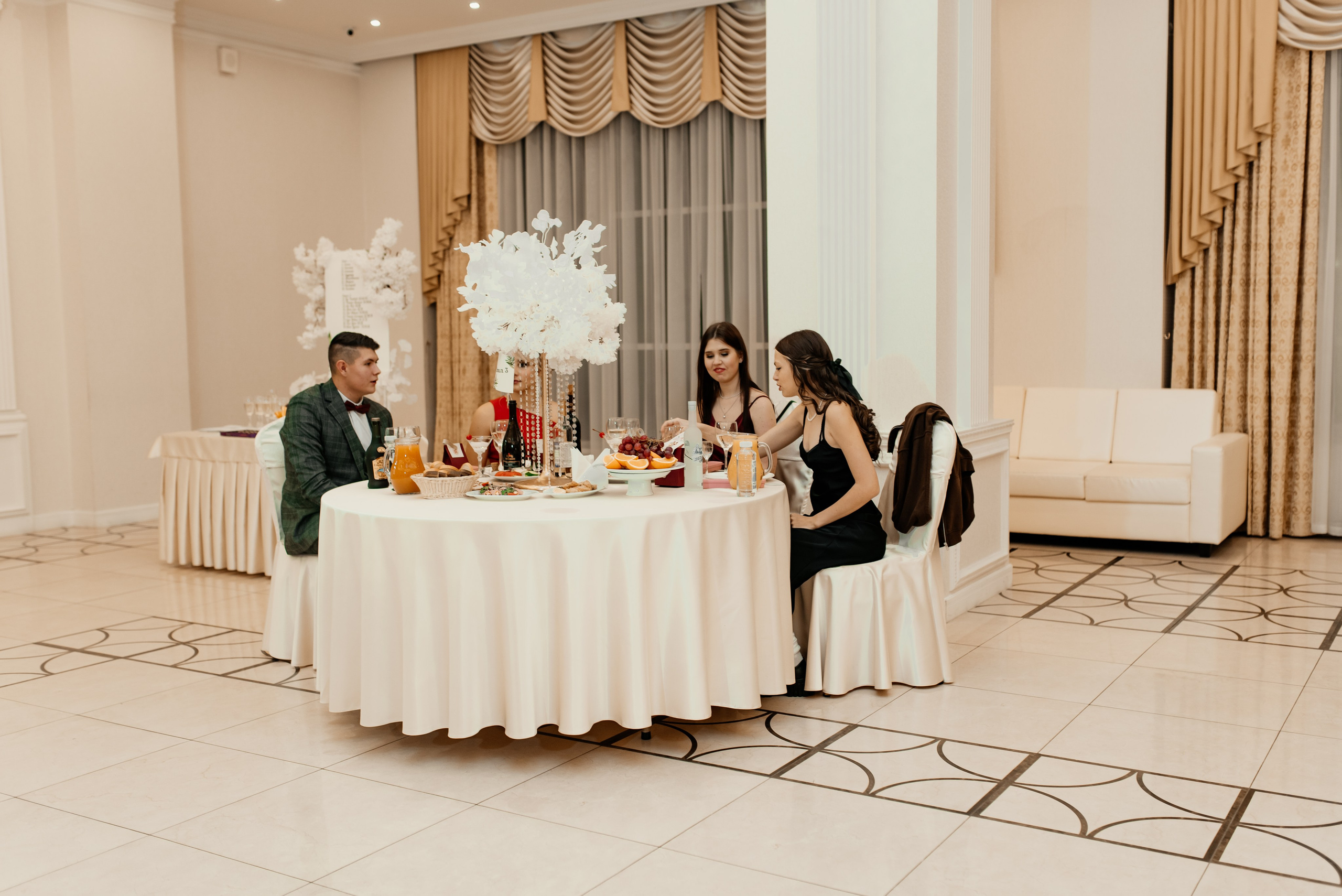 Свадебный банкет 2. Персональный и семейный фотограф в Нижнем Новгороде-Карачева Анна