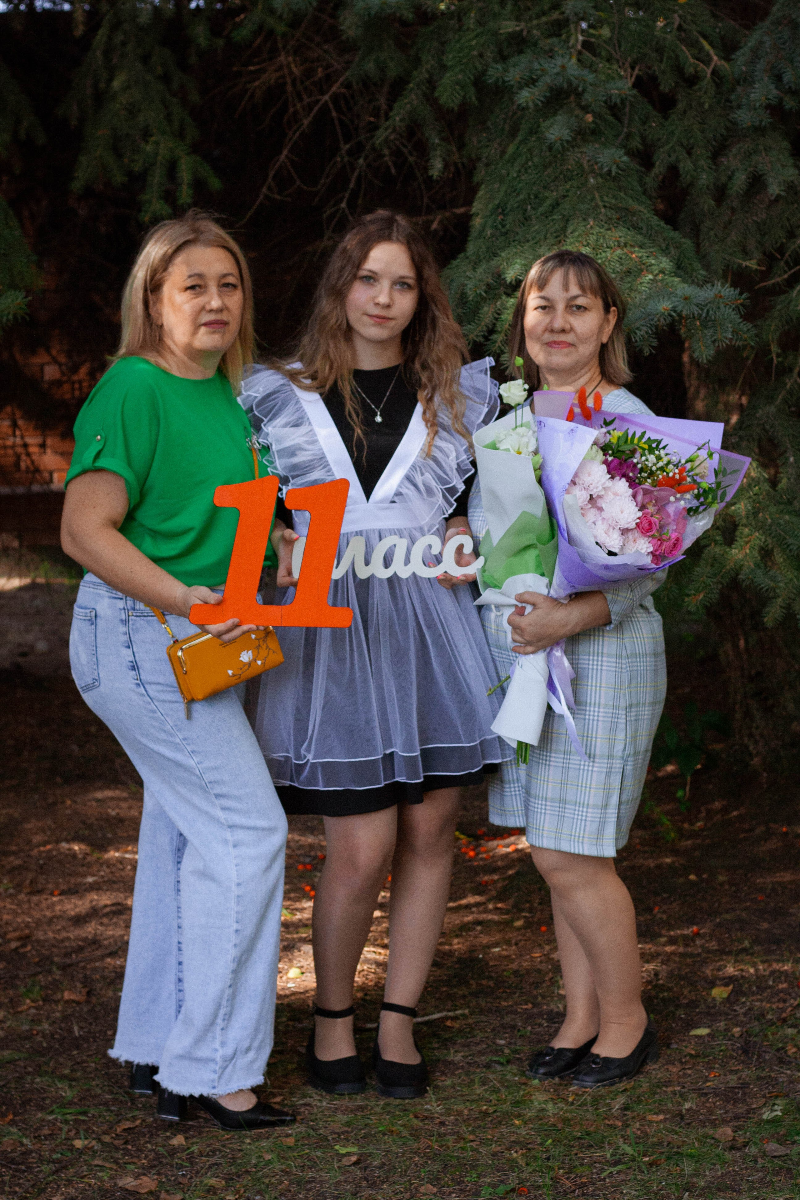 11 класс линейка. Портретный фотограф в Саратове