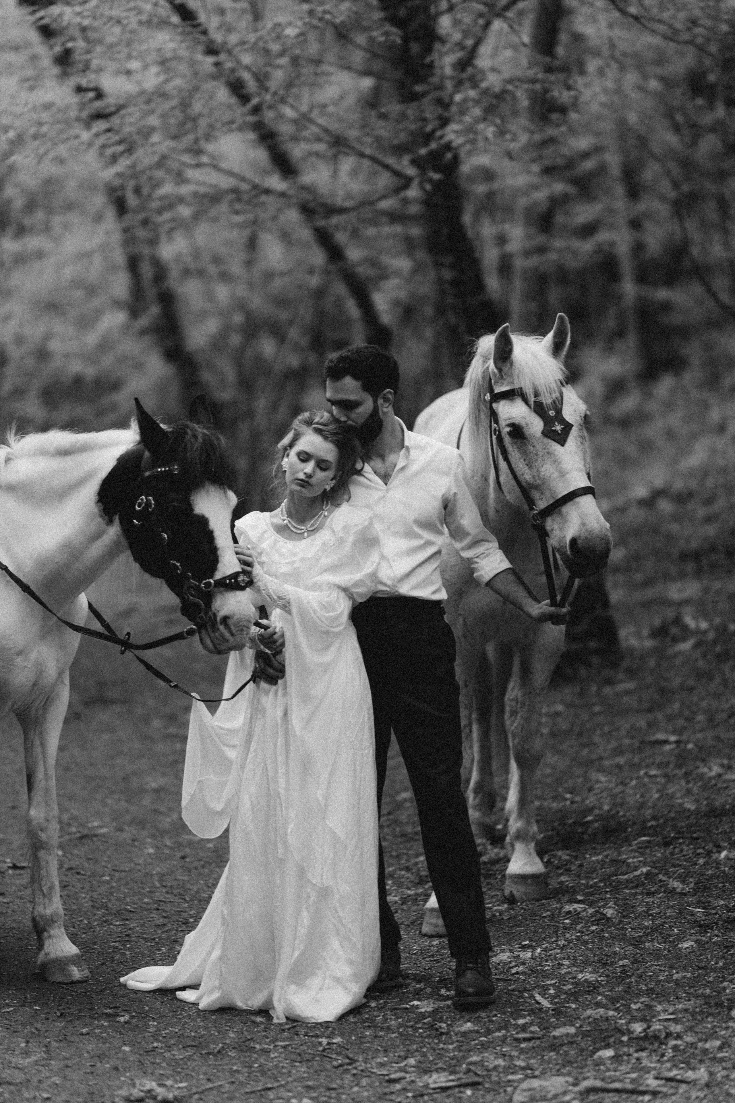 Свадебная фотосессия у водопада. Фотограф Анастасия Залевская