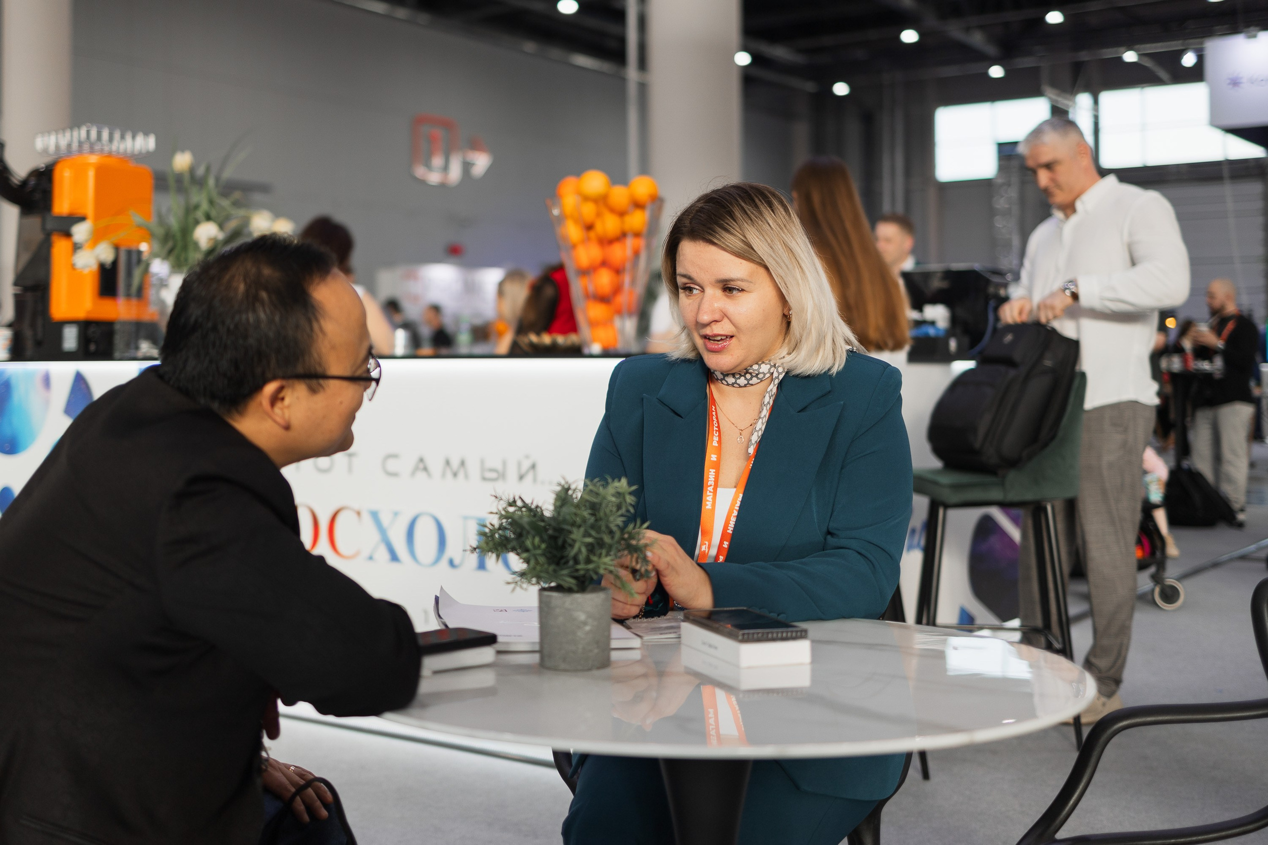 МиР — Казань Экспо. Портретный и репортажный фотограф в Казани Максим Сипачев