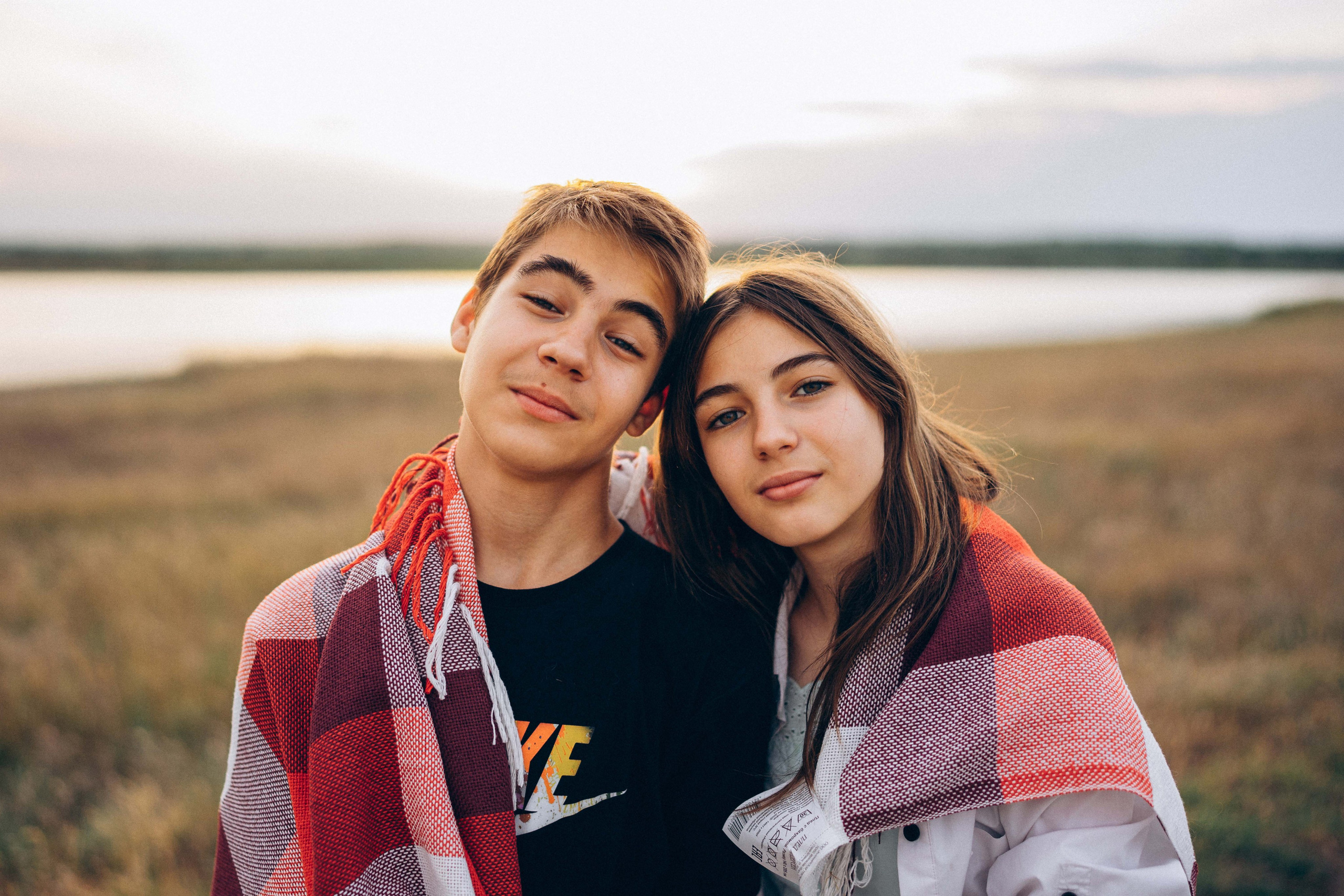 семейная фотосессия брат и сестра