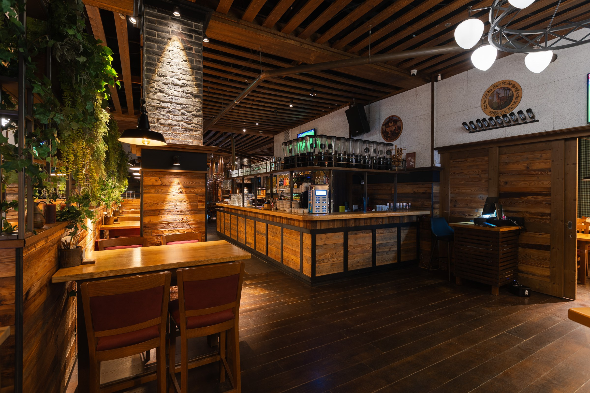 Съемка ресторана PAULANER в городе Краснодар. Архитектурный и интерьерный фотограф в Краснодаре | Дмитрий Демской