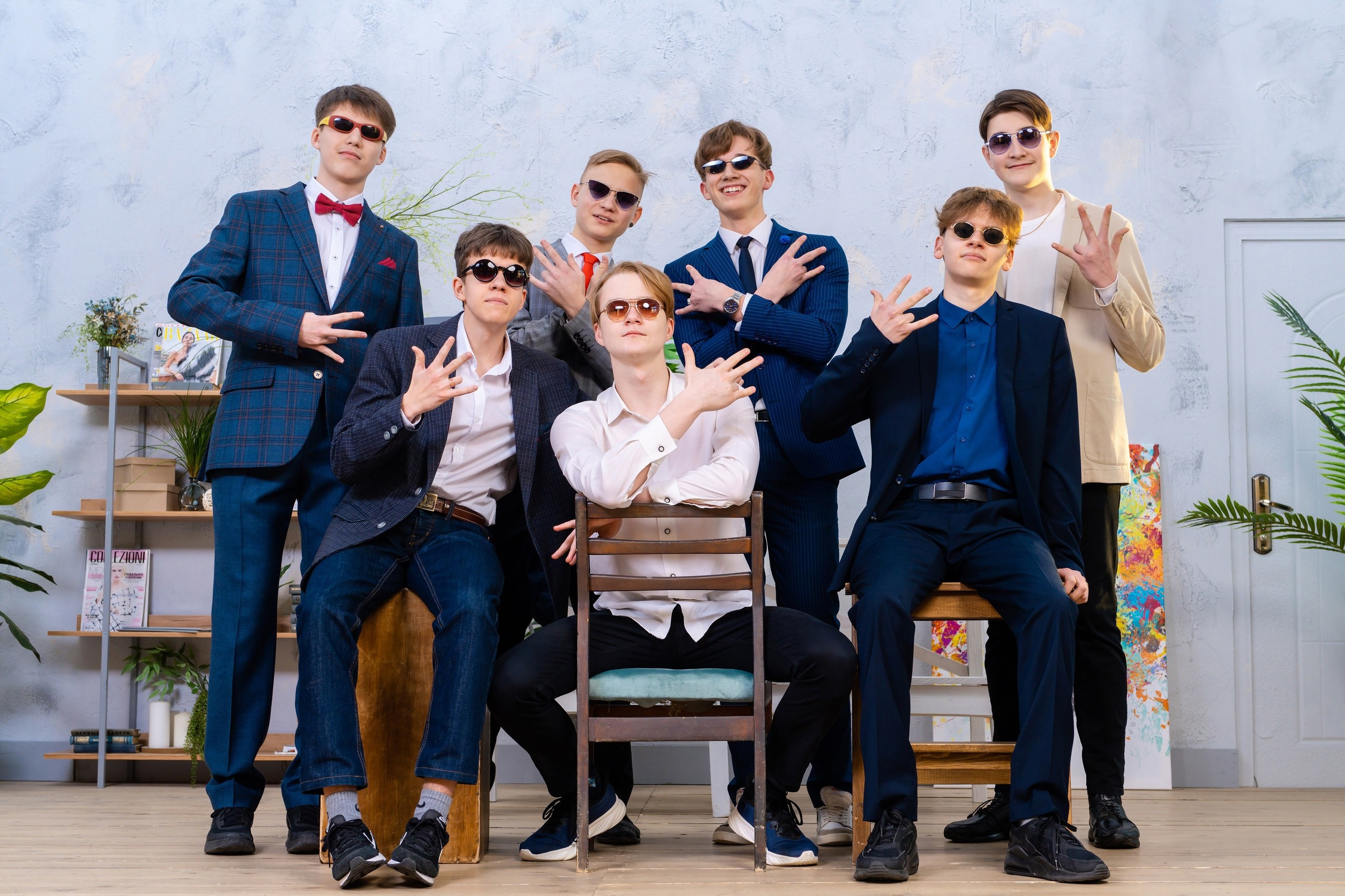 Старшеклассники. Выпускные альбомы от Мамаевых, город Киров