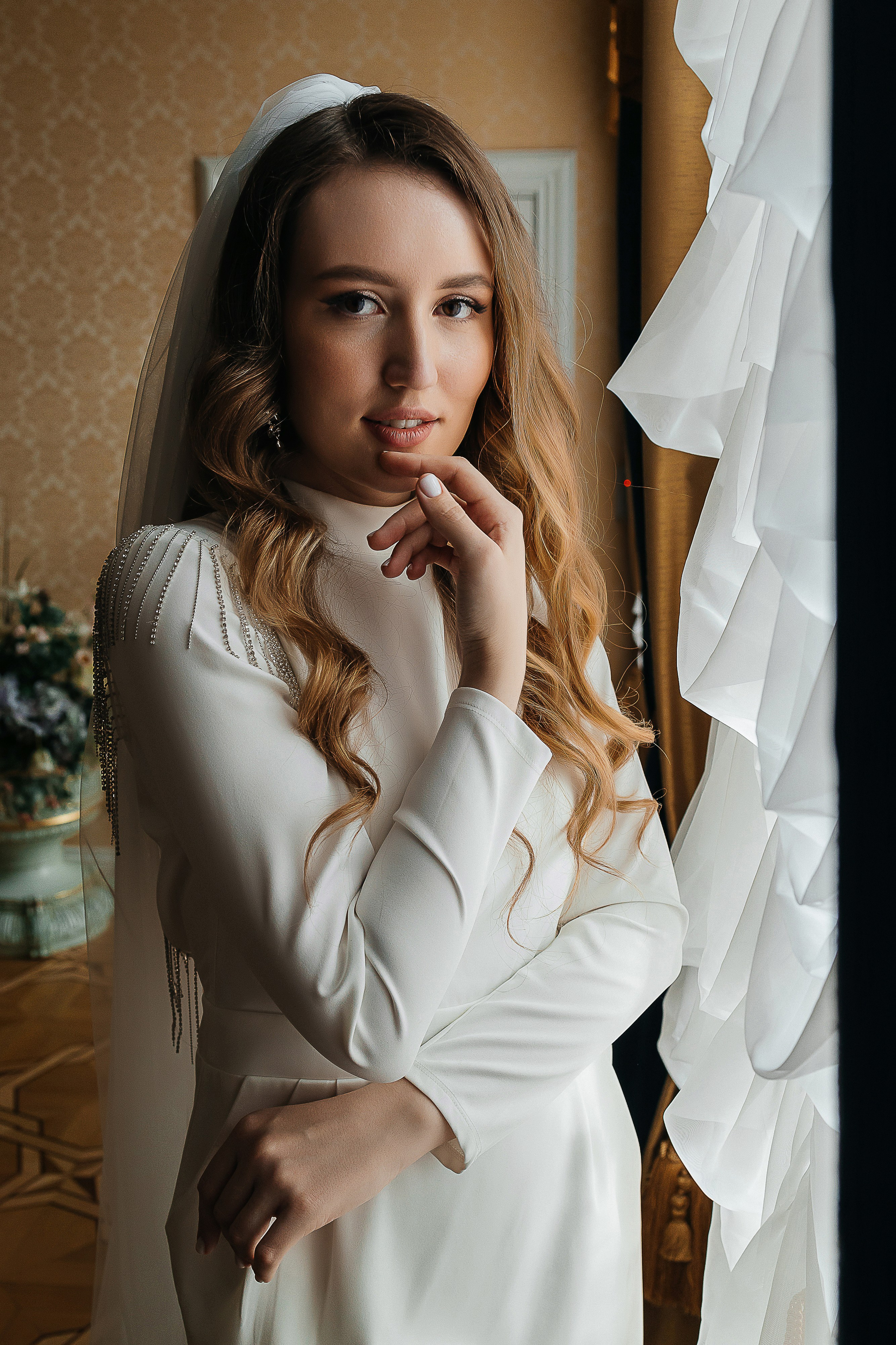 Роскошная выездная церемония в отеле. Олег Сверчков | Свадебный фотограф Вологда