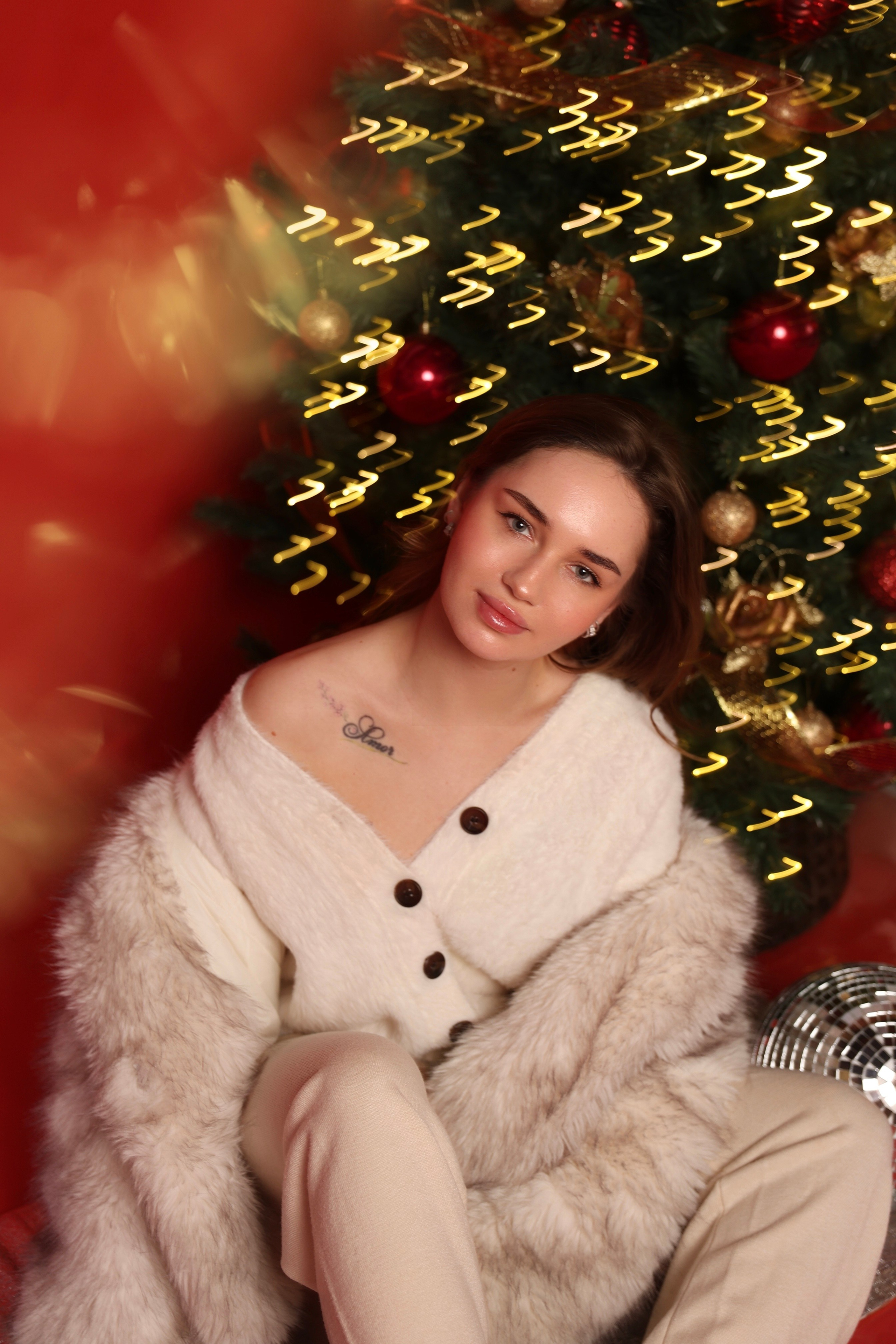 Новый год (красный фон). Фотограф фотосалон SO! photo&video город Находка Приморский край