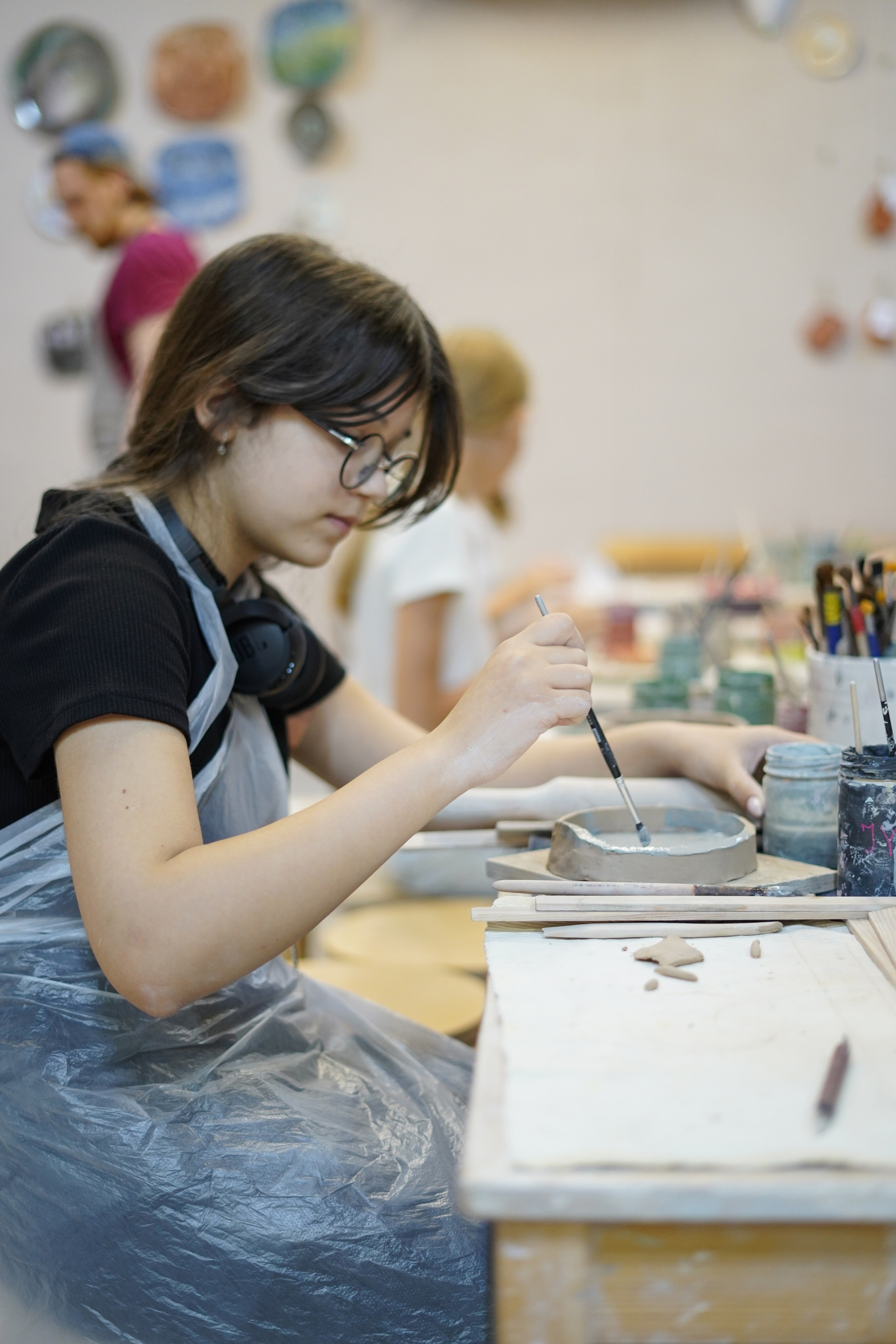 Сьемка в гончарной мастерской. Главная