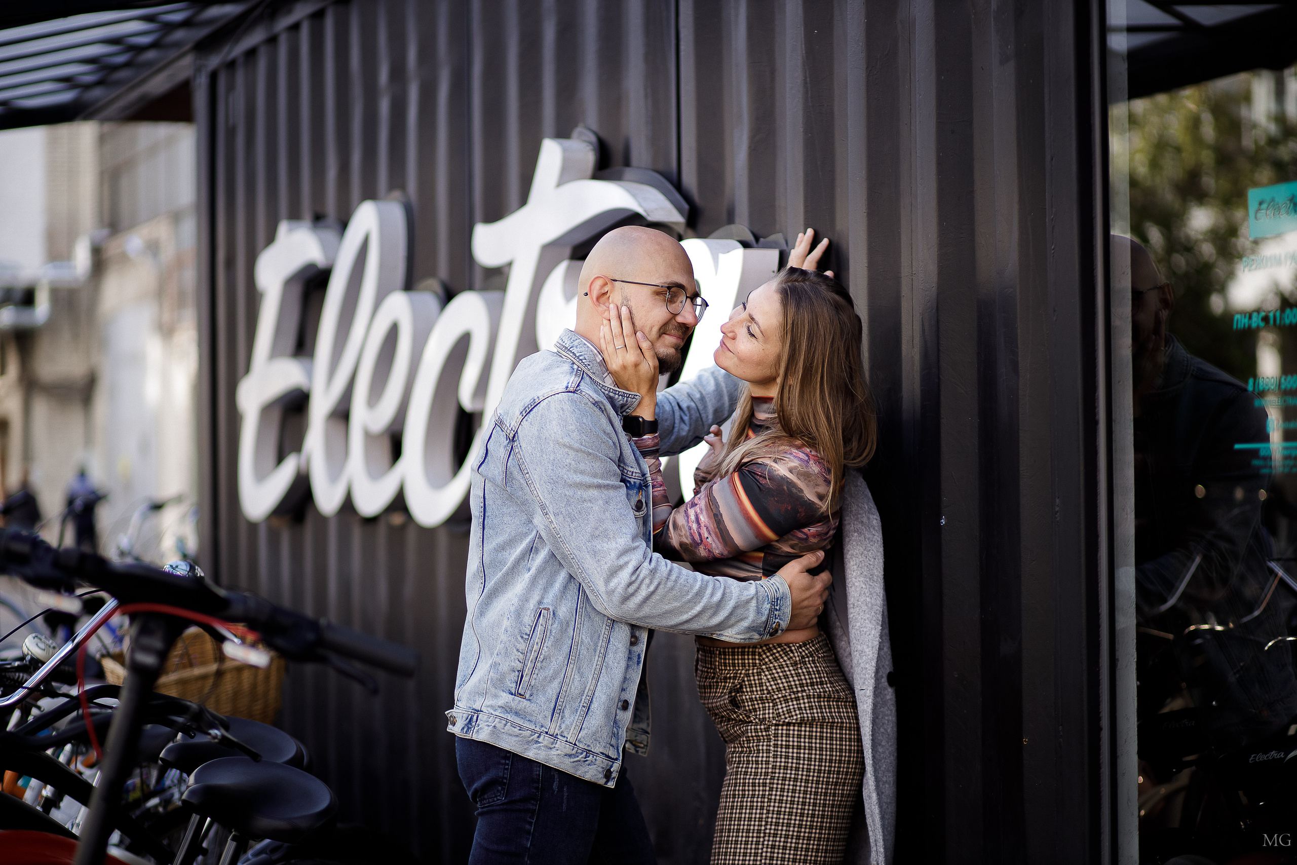 Таня и Женя снова в Питере. Маша Гонтарь Семейный домашний репортажный фотограф в Санкт-Петербурге