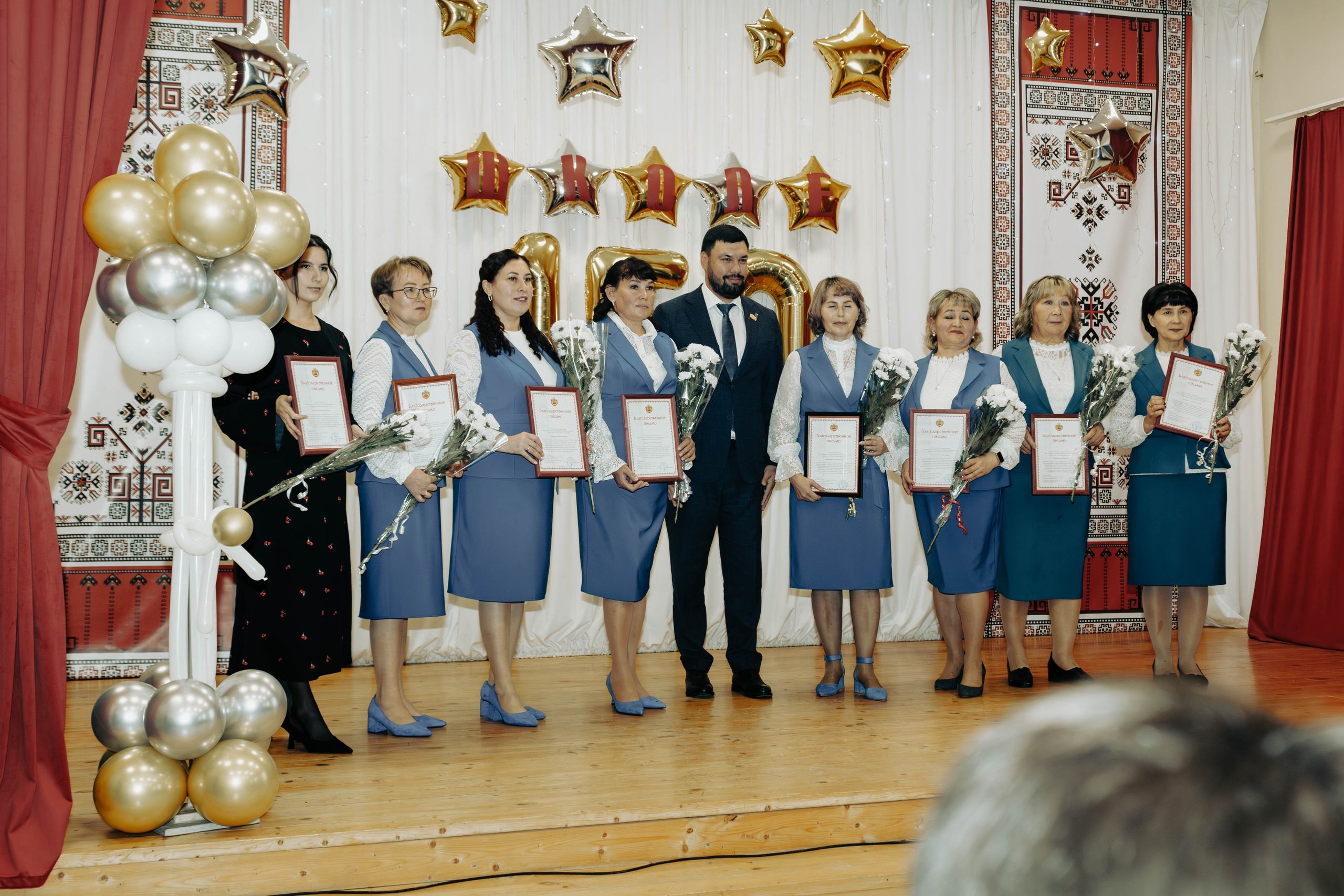 МБОУ «НОВОЧУРАШЕВСКАЯ СОШ». Фотограф г. Чебоксары Николай Фадеев