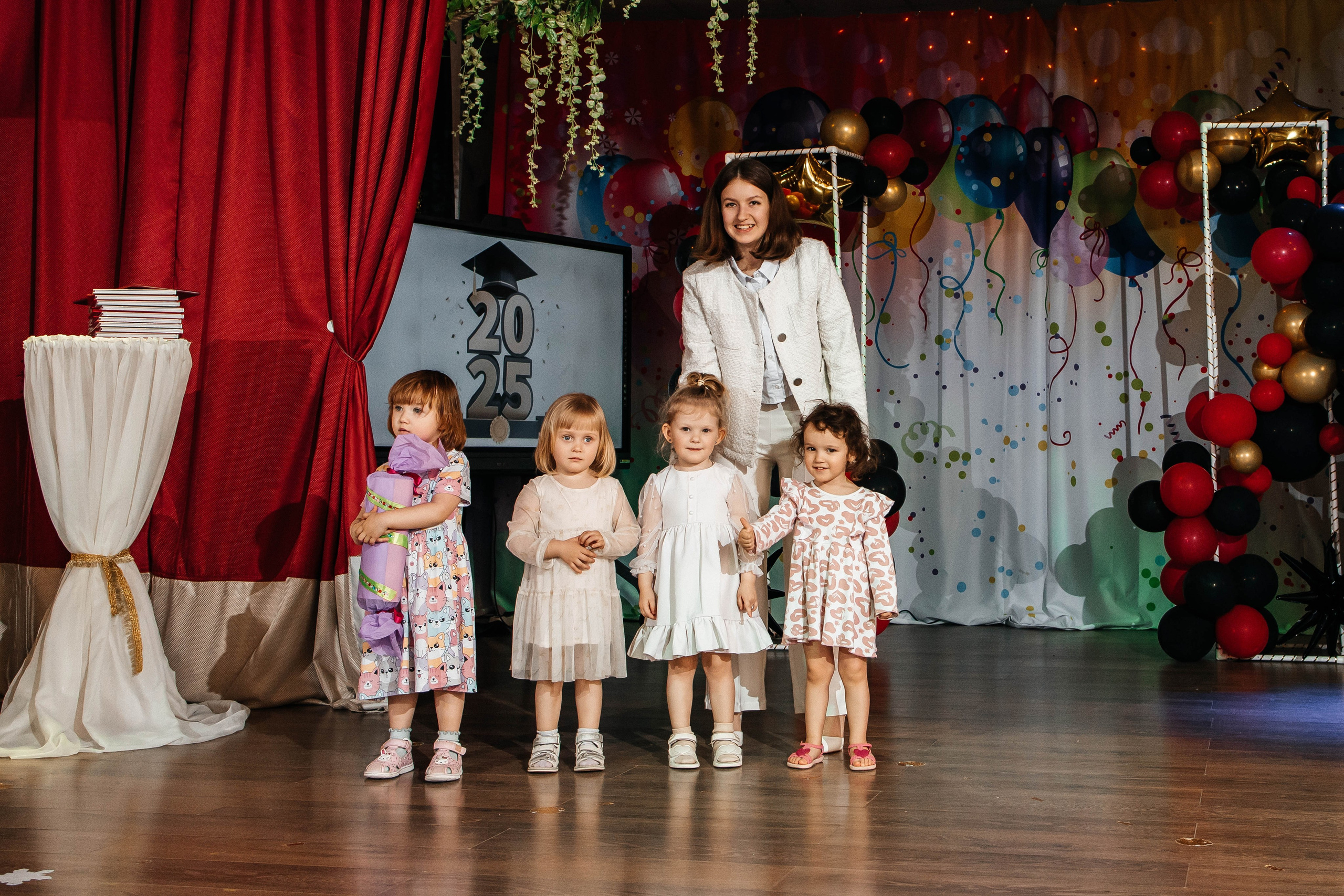 Выпускной в ЛИМПИК. Фотограф в Санкт-Петербурге Виктория Безверхая