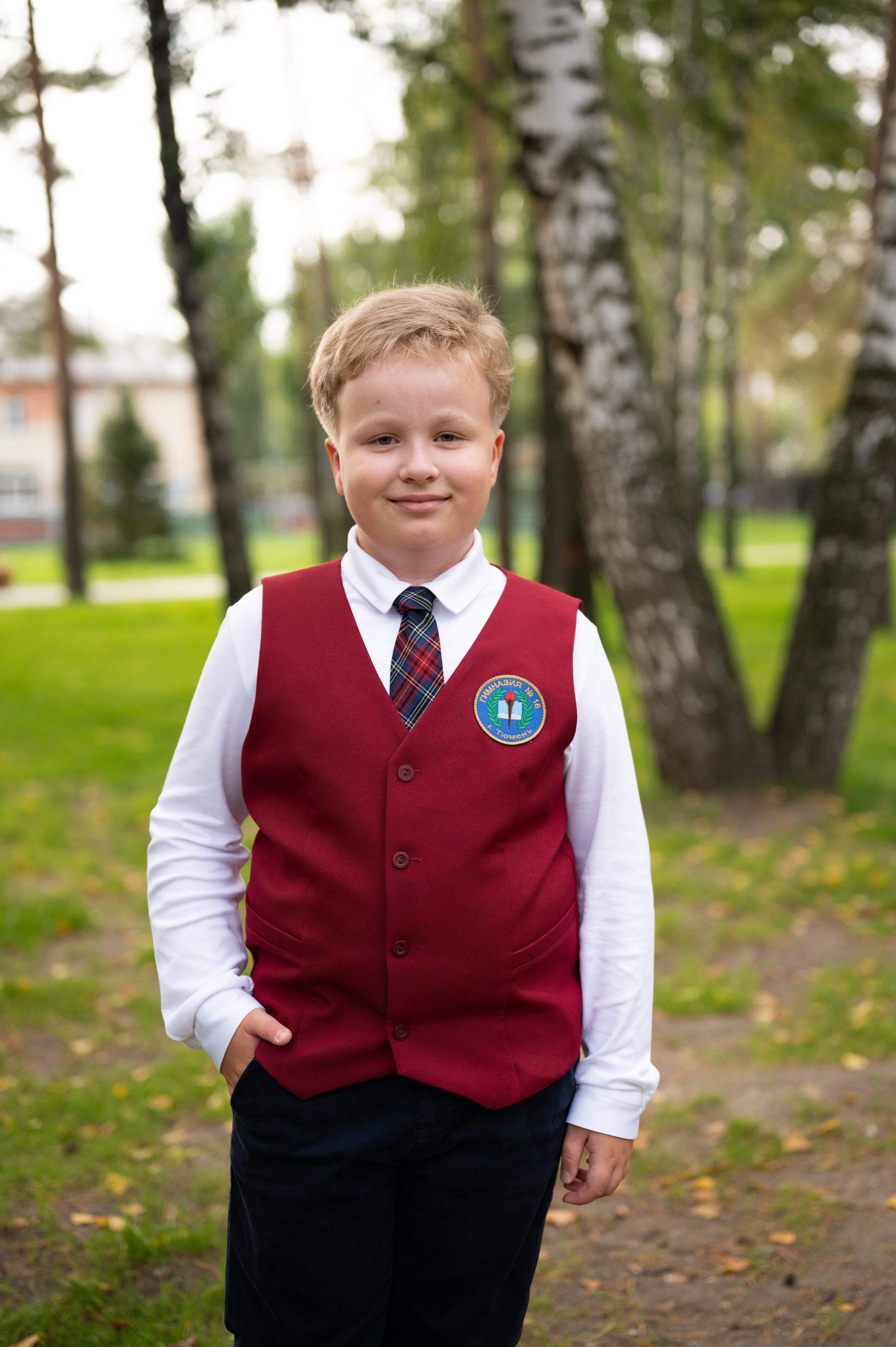 1 сентября 16 гимназия 2 класс (линейка + в классе+ на улице). Фотограф новорожденных, семейный детский в Тюмени Татьяна Морозова