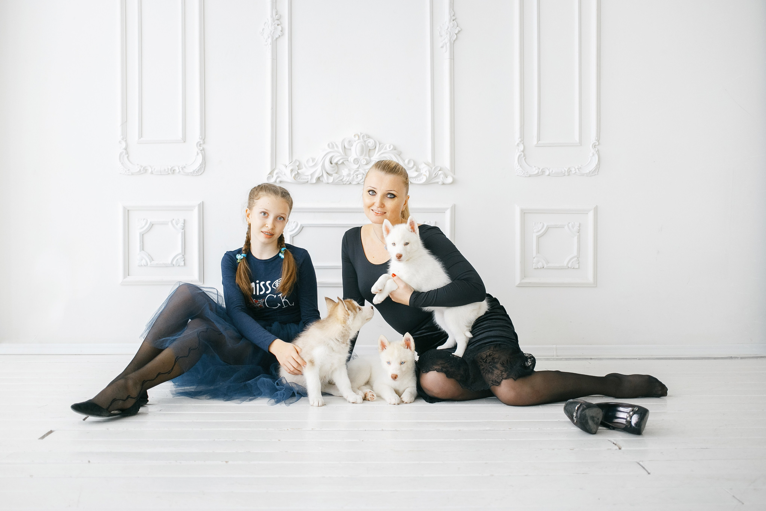 Весенняя фотосессия с щенками Хаски. Фотограф Сергей Логинов