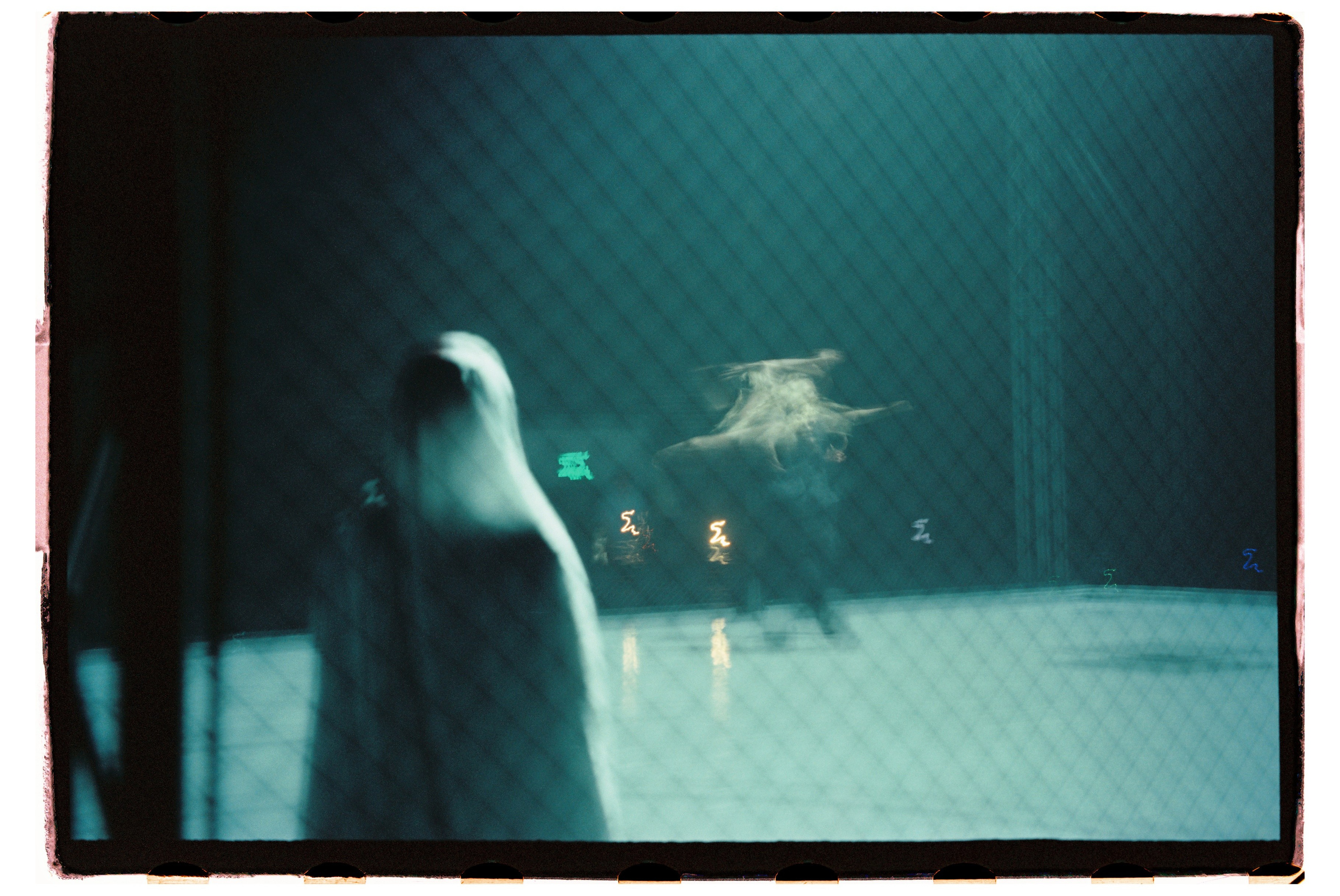 Unhuman by aliens. Tashaosm.com