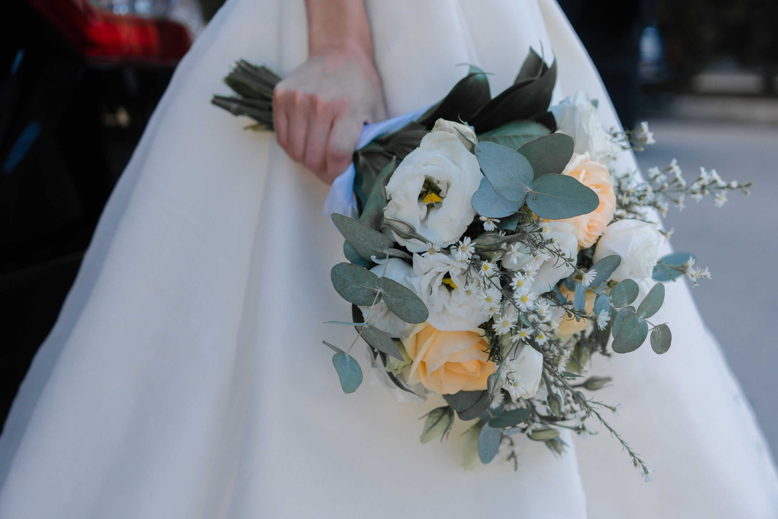 Свадебный день Сергея и Анны в фотостудии и ресторане. Фотограф в Сочи Тиунова Маргарита и Тиунов Евгений