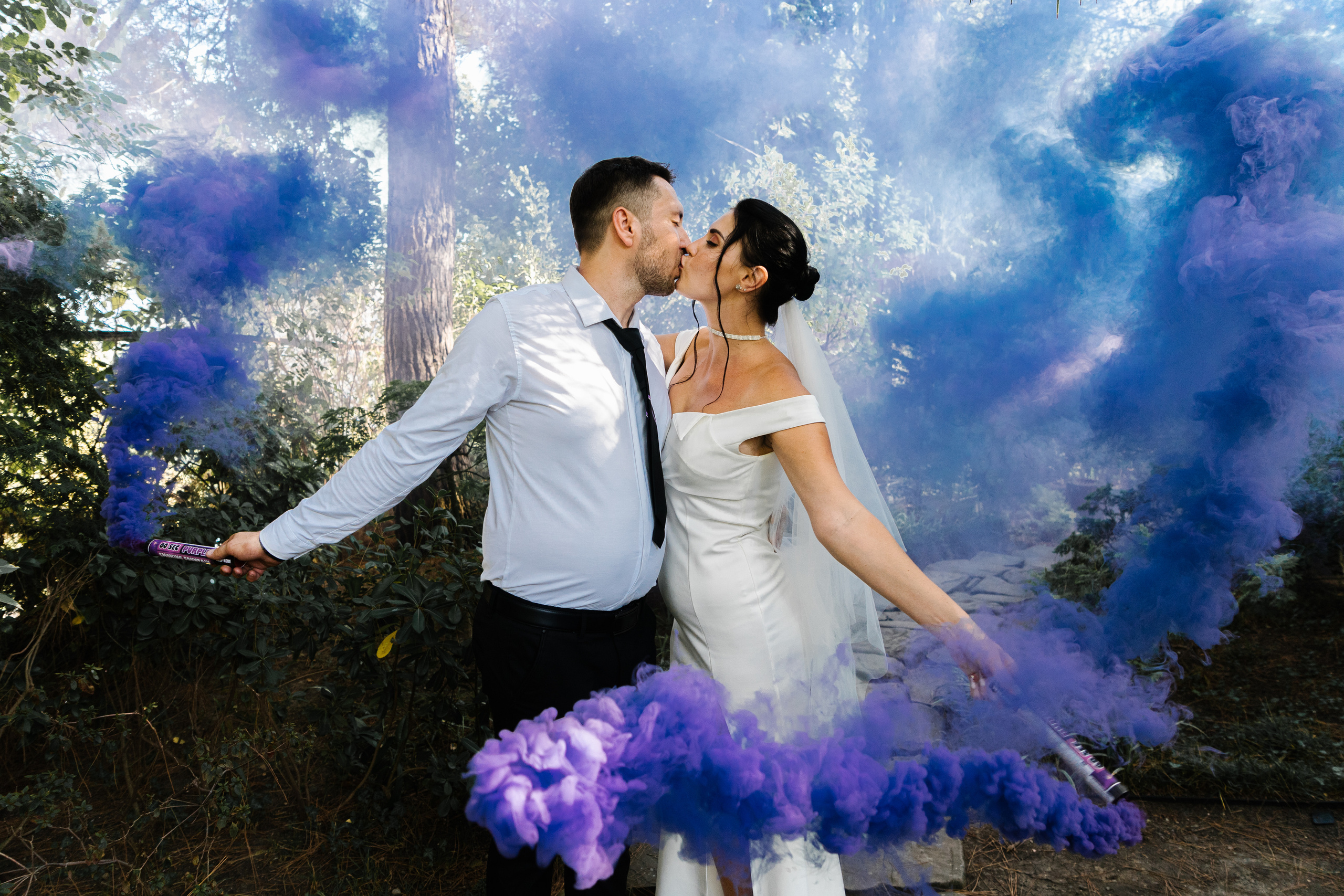 Свадьба Артема и Виктории в ЗАГСе города Сочи и прогулка. Фотограф в Сочи Тиунова Маргарита и Тиунов Евгений