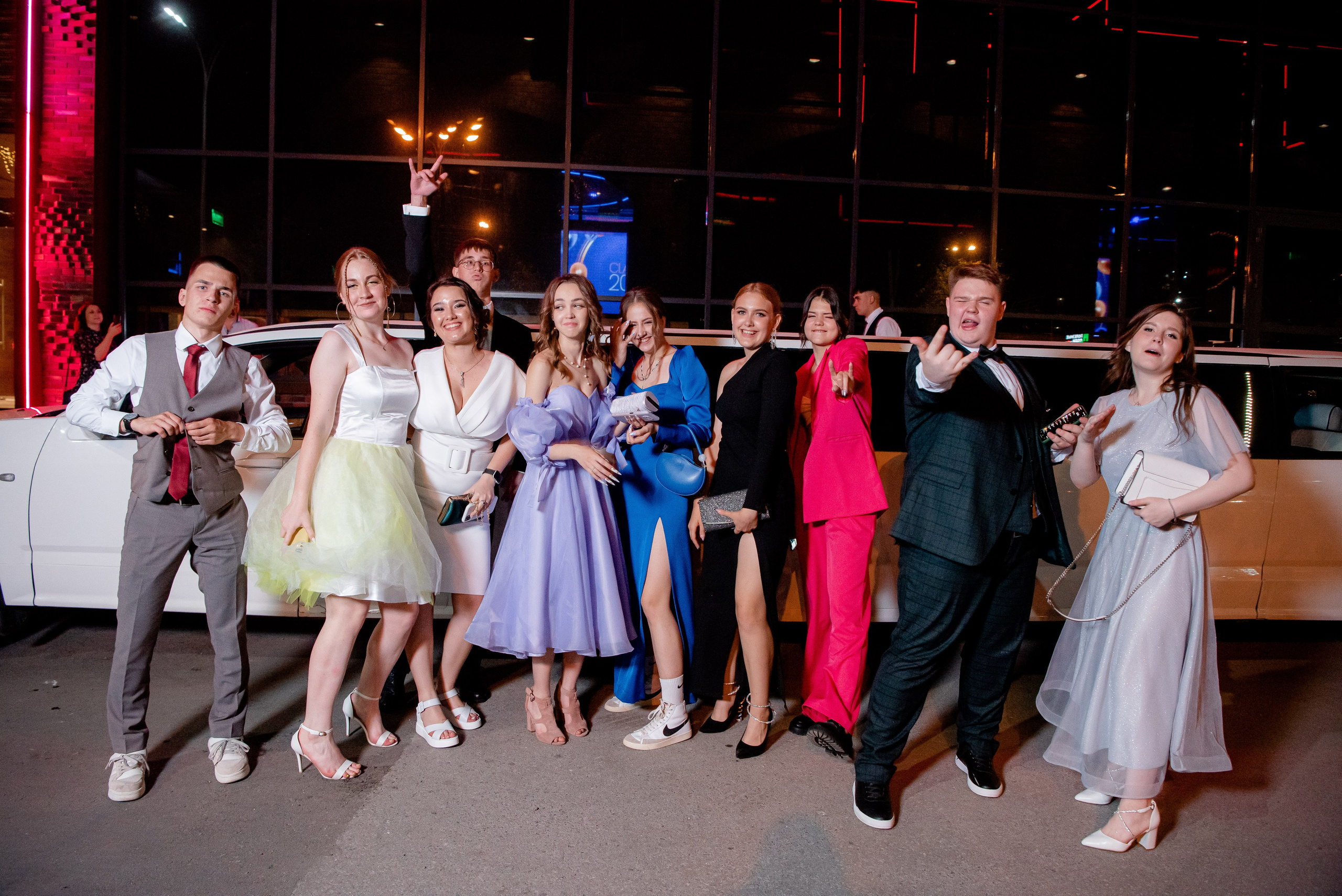 140 Школа. Вручение и Банкет. Сити Холл. Фотограф в Волгограде и Волжском Александр Горбань