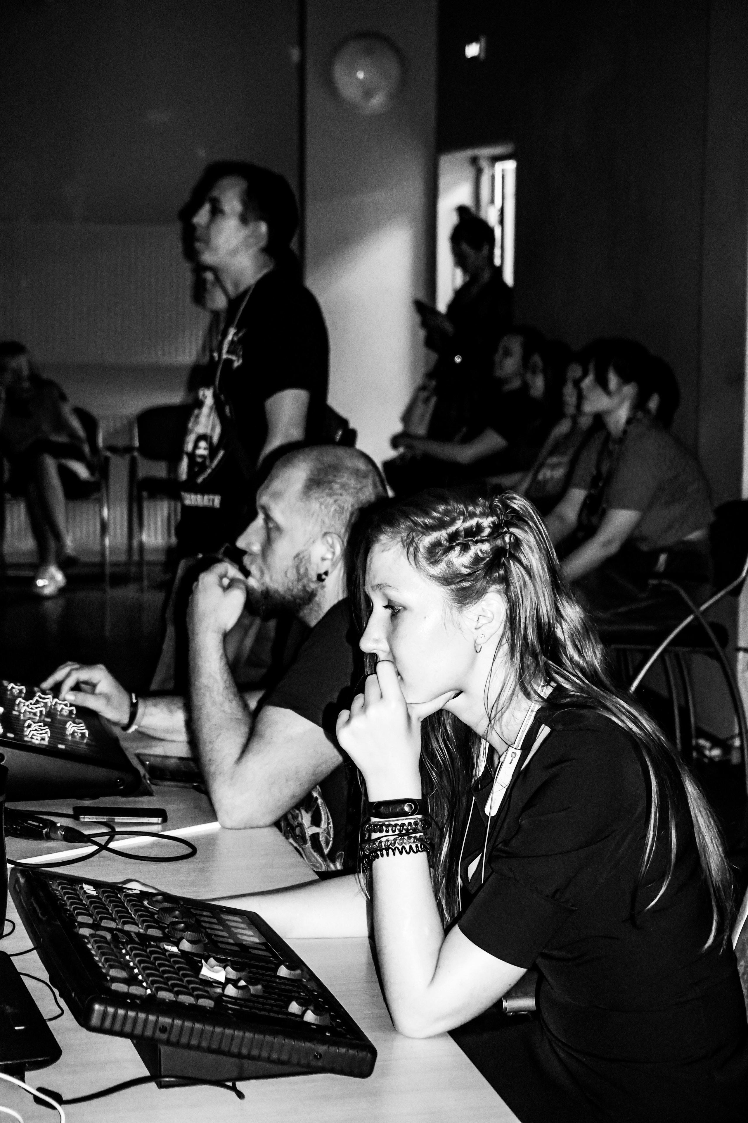 Примеры репортажной съёмки мероприятий | Фотограф на праздник | СПб. Кузнецова Мария — профессиональный фотограф в Санкт-Петербурге | Предметная фотосъёмка, модельные тесты, актёрское портфолио, концерты